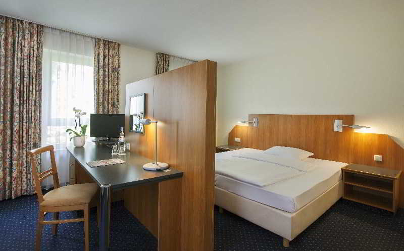 Vienna House Easy by Wyndham Bad Oeynhausen
