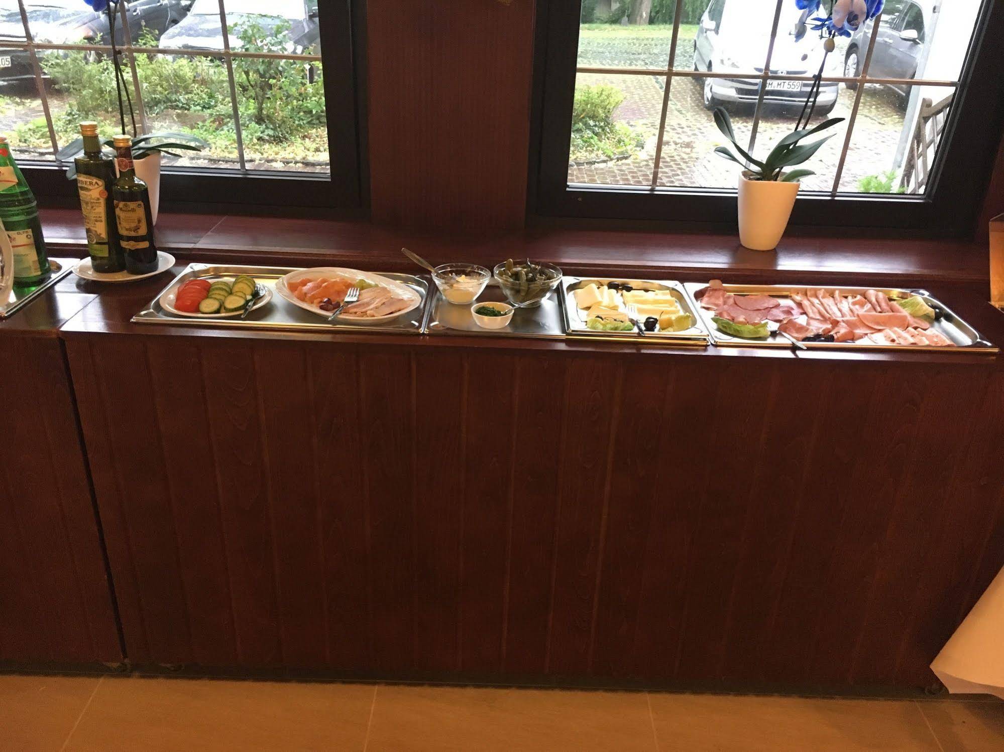 Parkhotel Bergheim Hotel & Boardinghouse