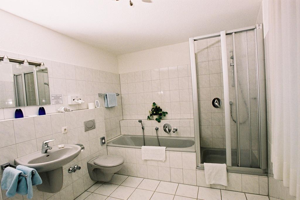 Hotel zur Post - Füllenbach