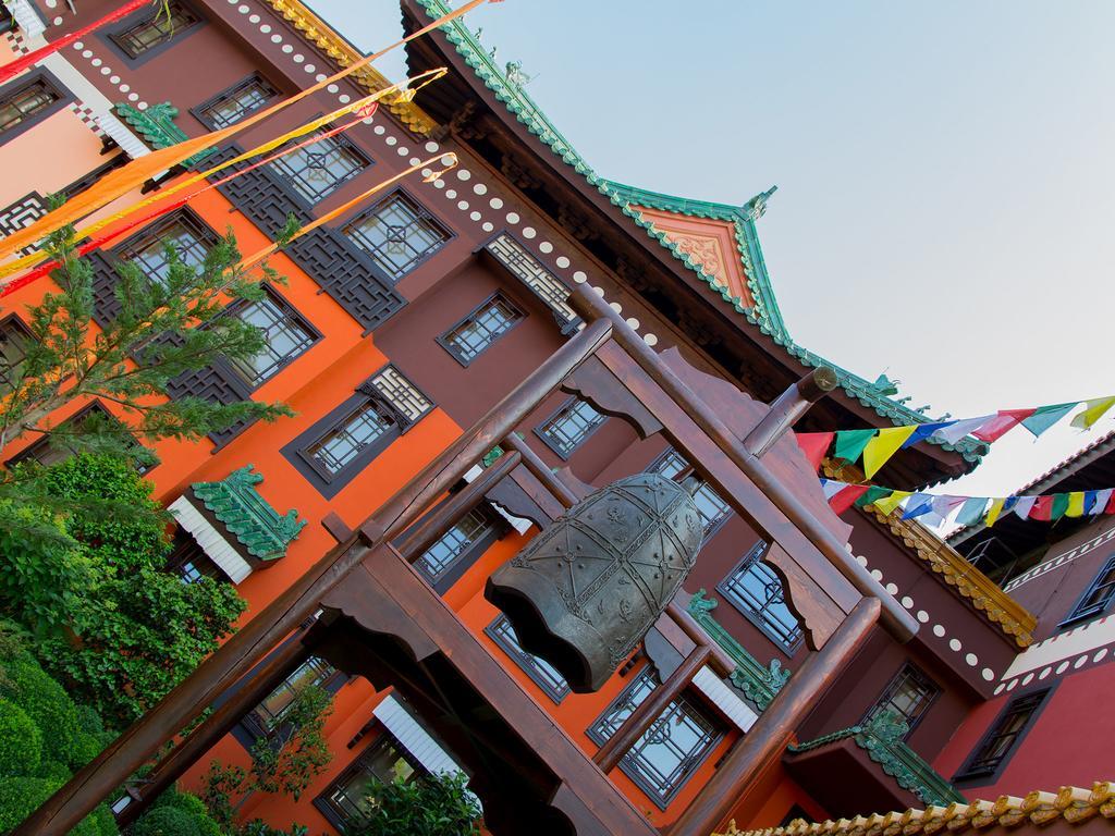 Hotel Ling Bao