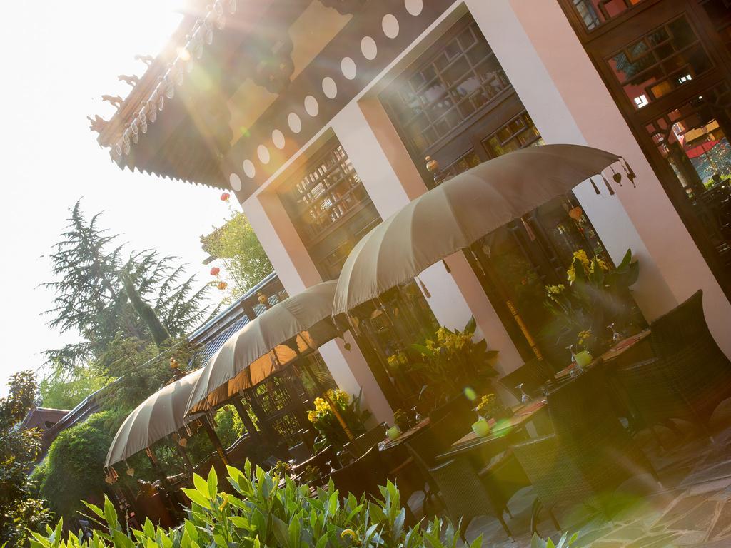 Hotel Ling Bao