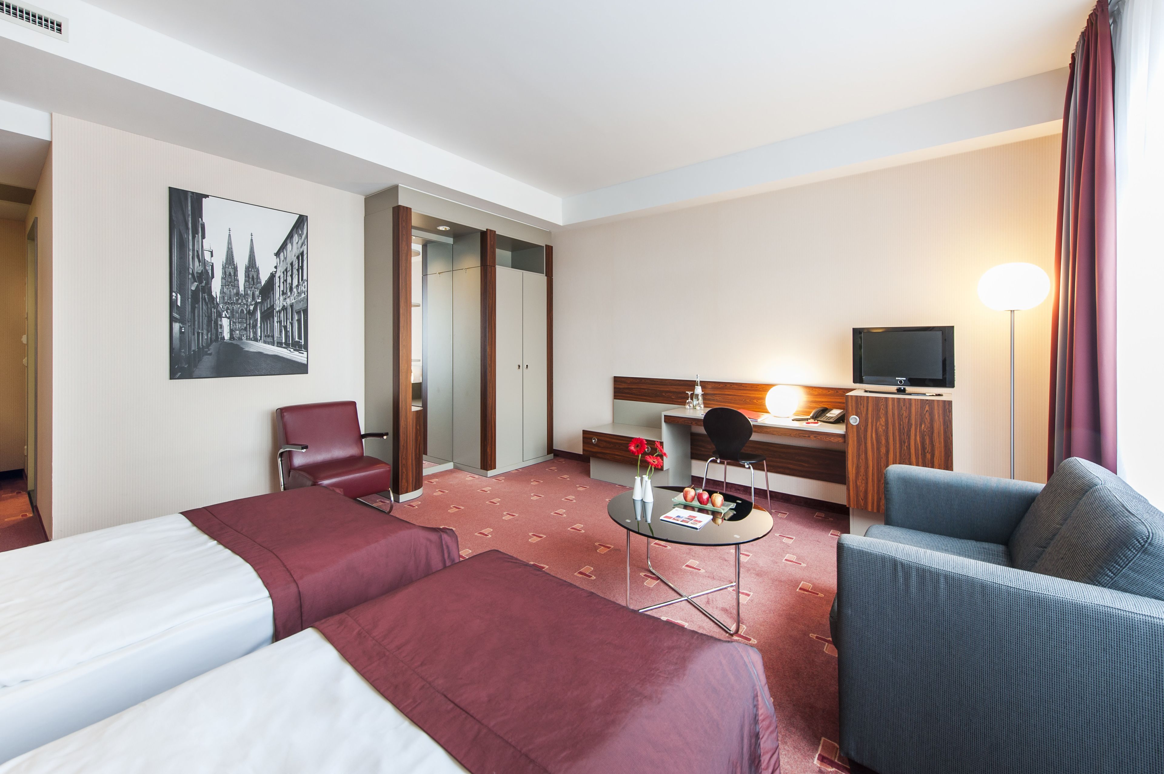 Premier Inn Köln City Mediapark
