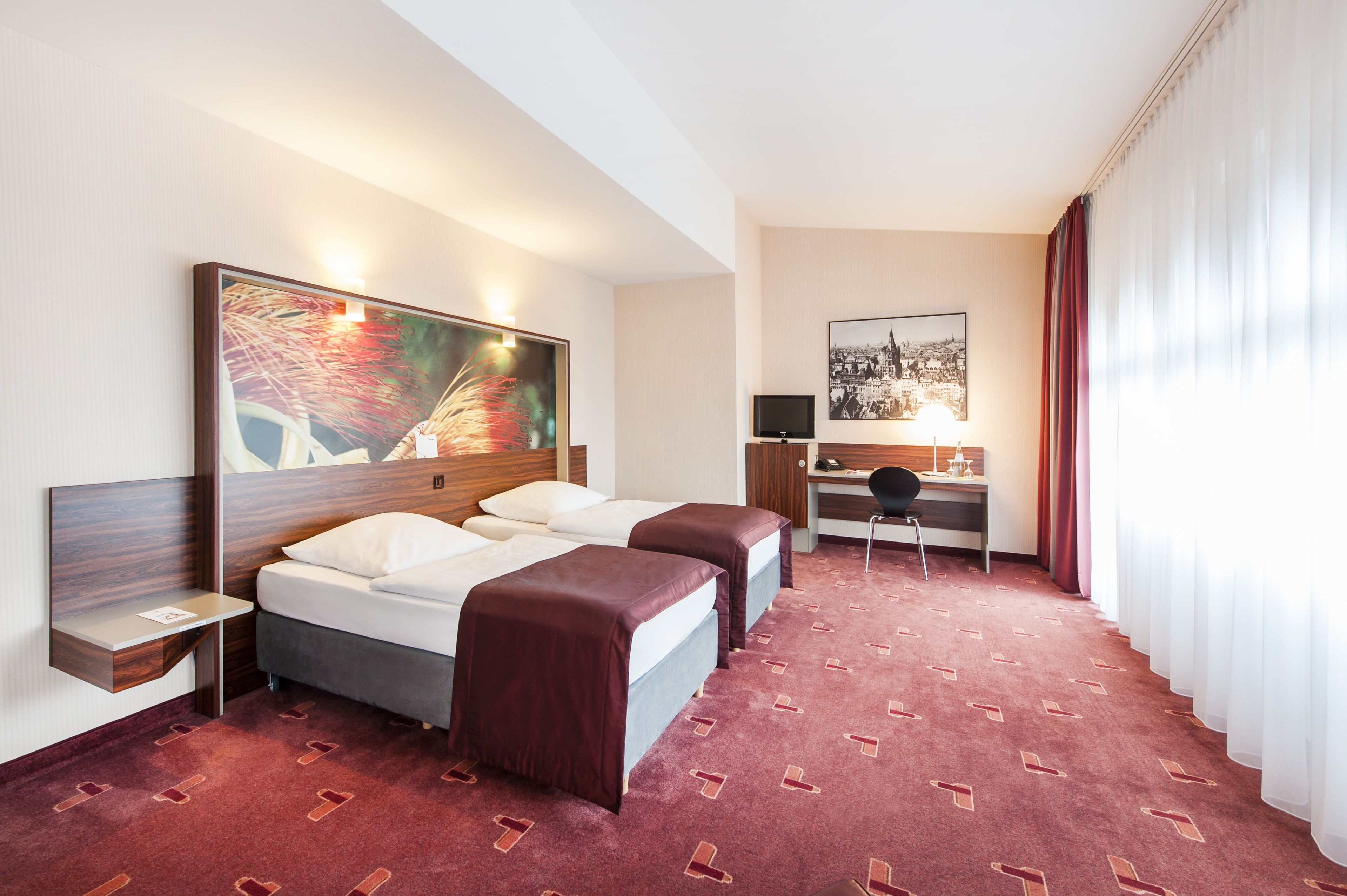 Premier Inn Köln City Mediapark