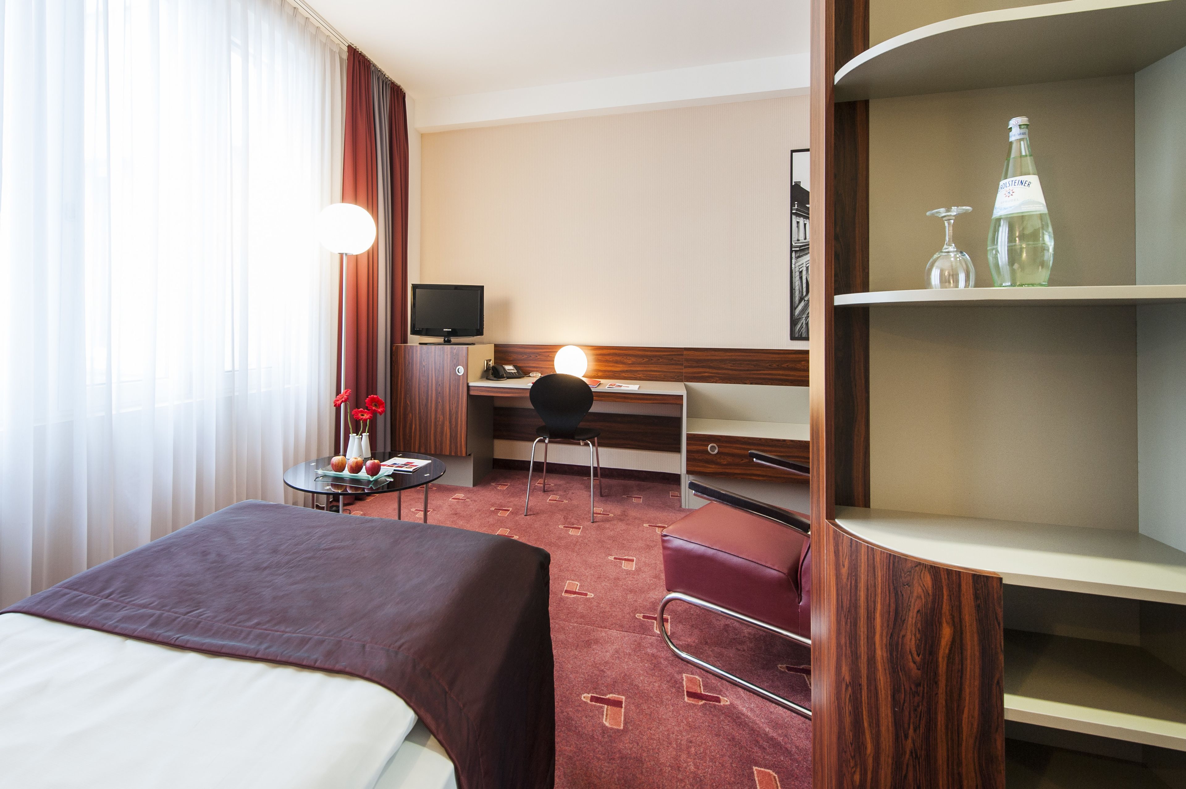 Premier Inn Köln City Mediapark