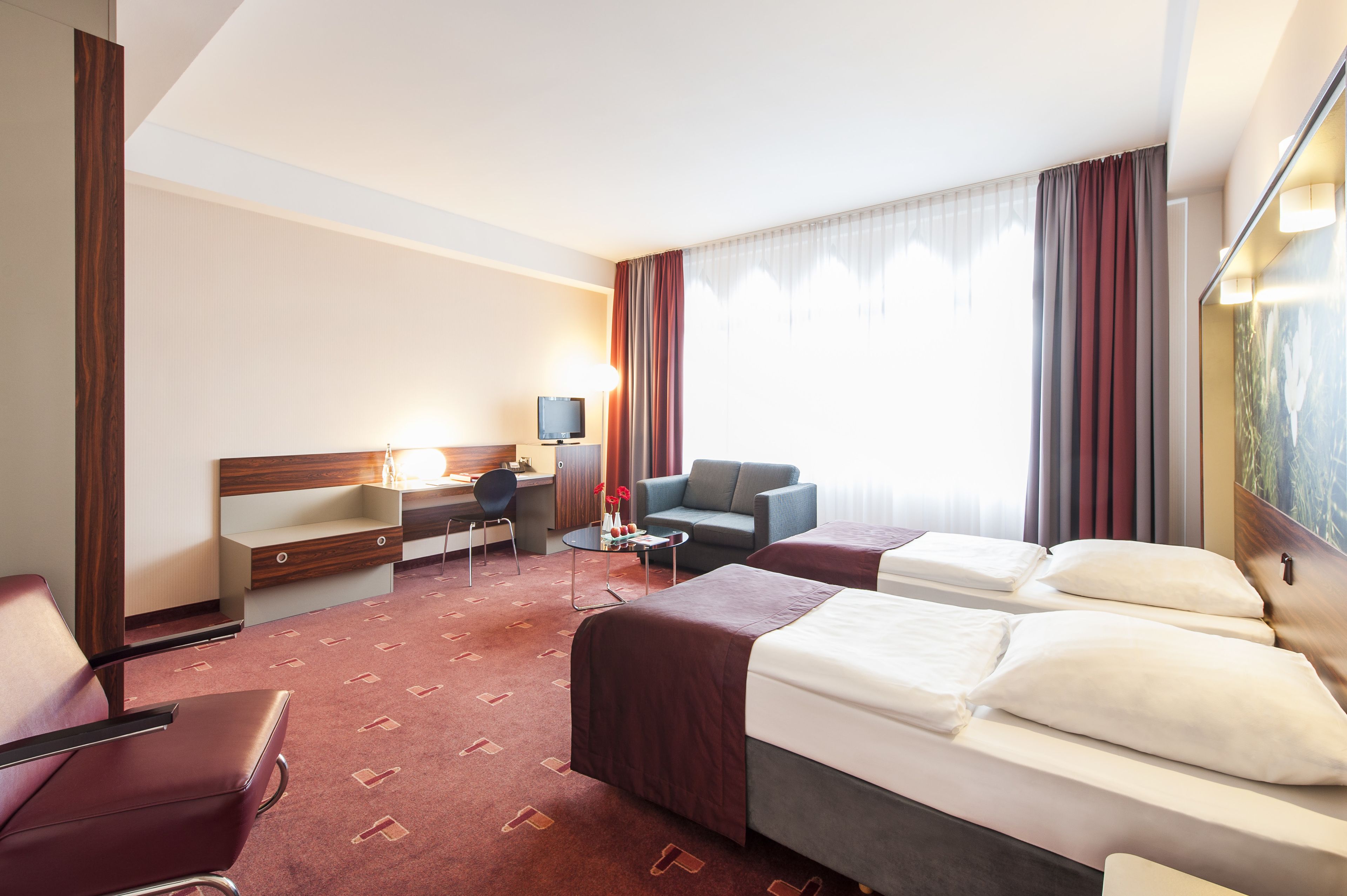 Premier Inn Köln City Mediapark