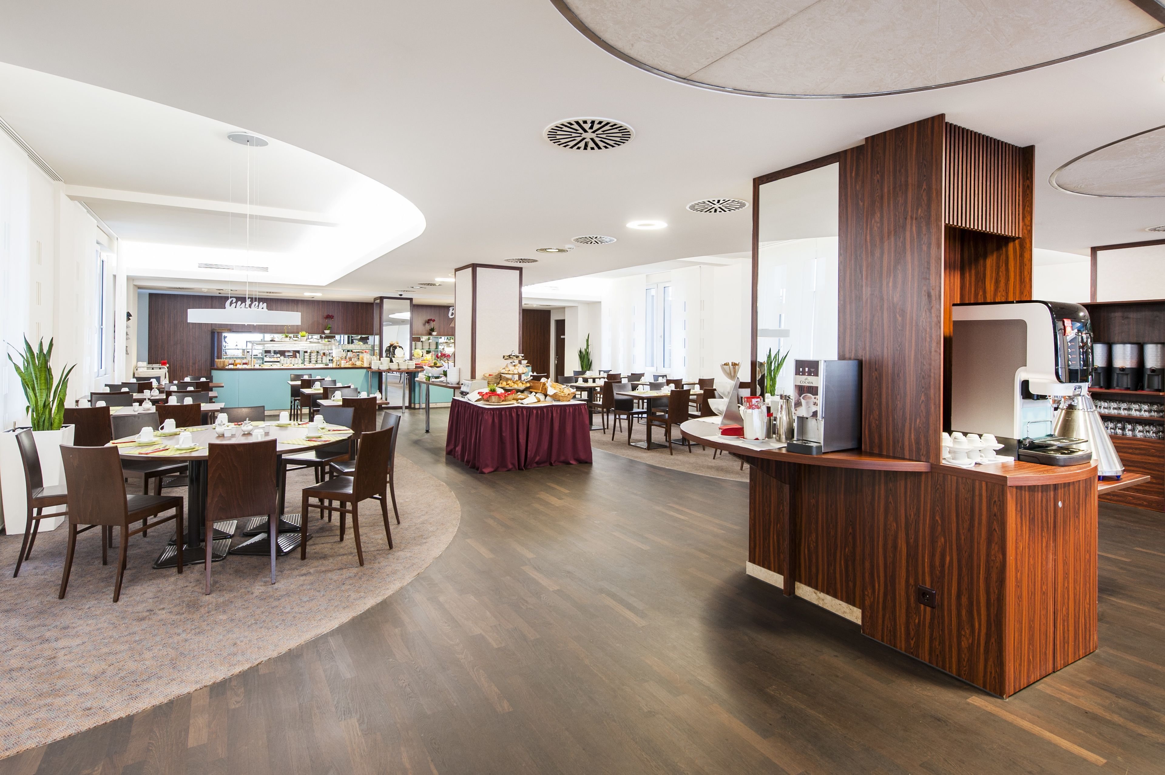 Premier Inn Köln City Mediapark