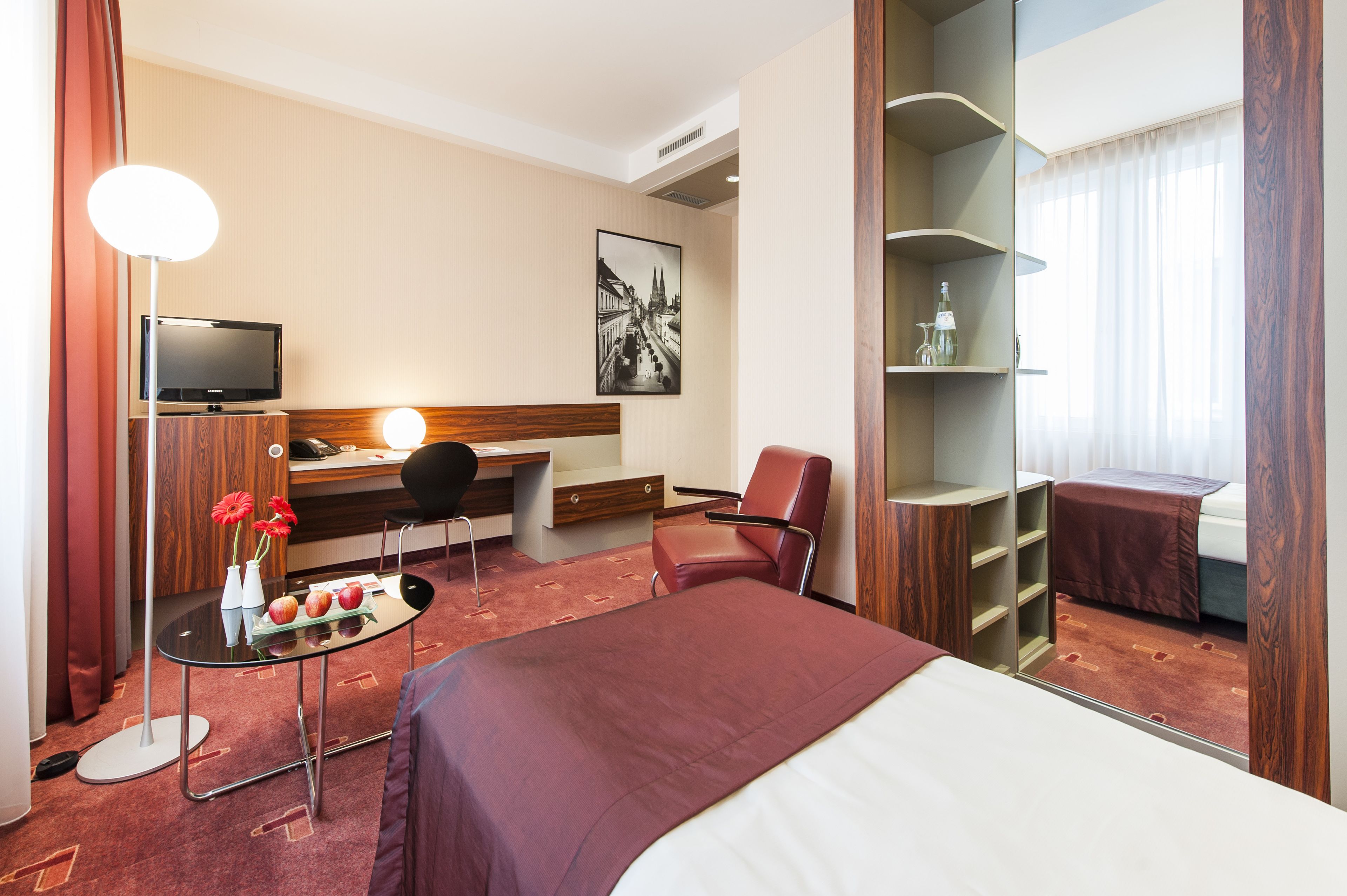 Premier Inn Köln City Mediapark