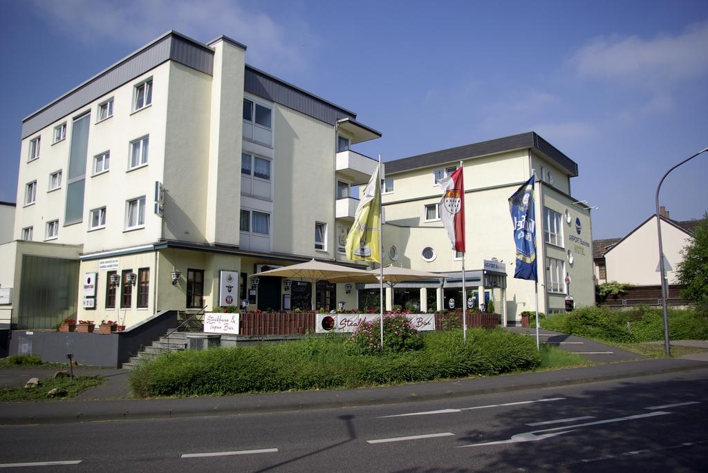 Airport BusinessHotel Köln