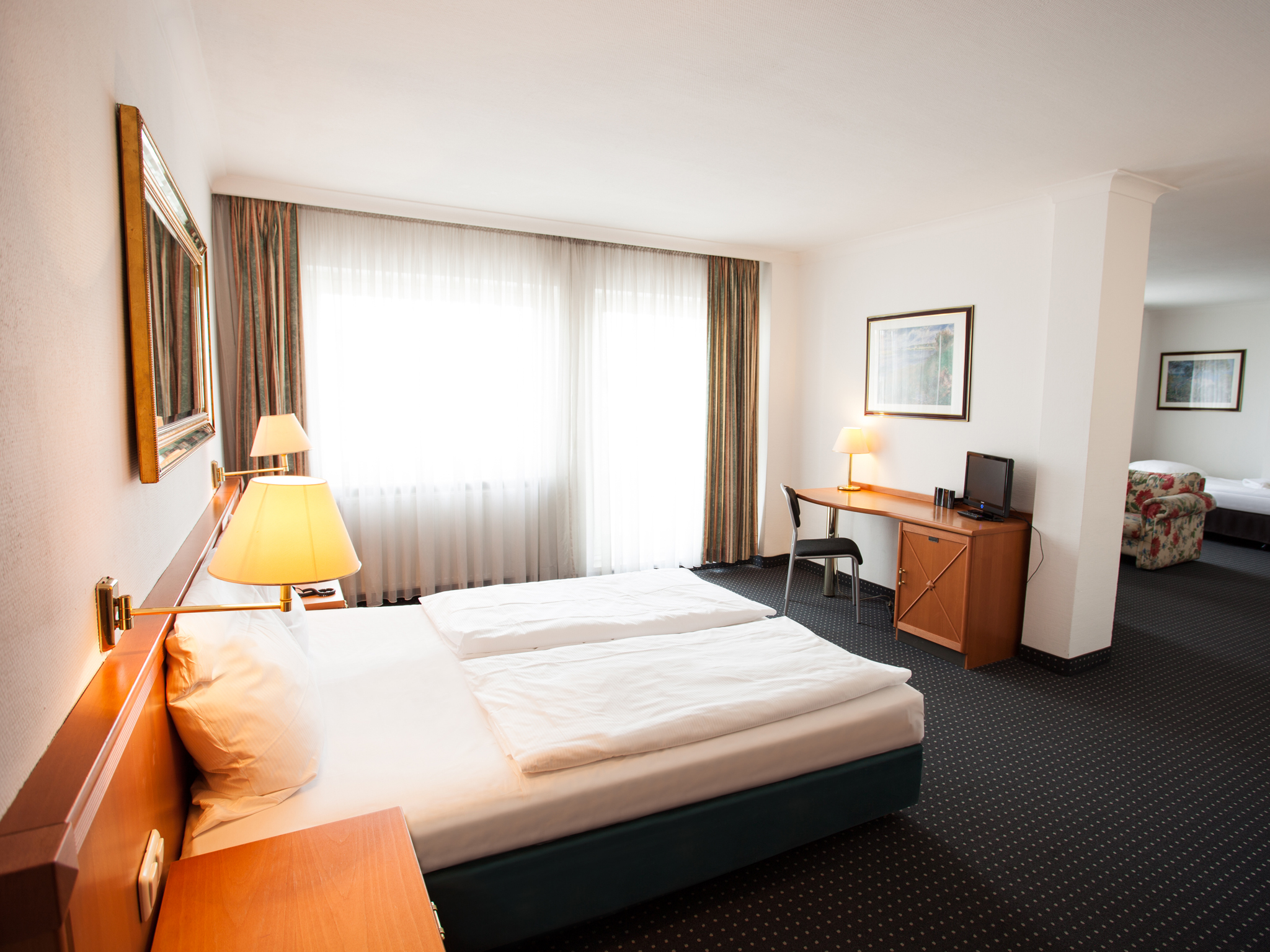 INA Hotel Royal