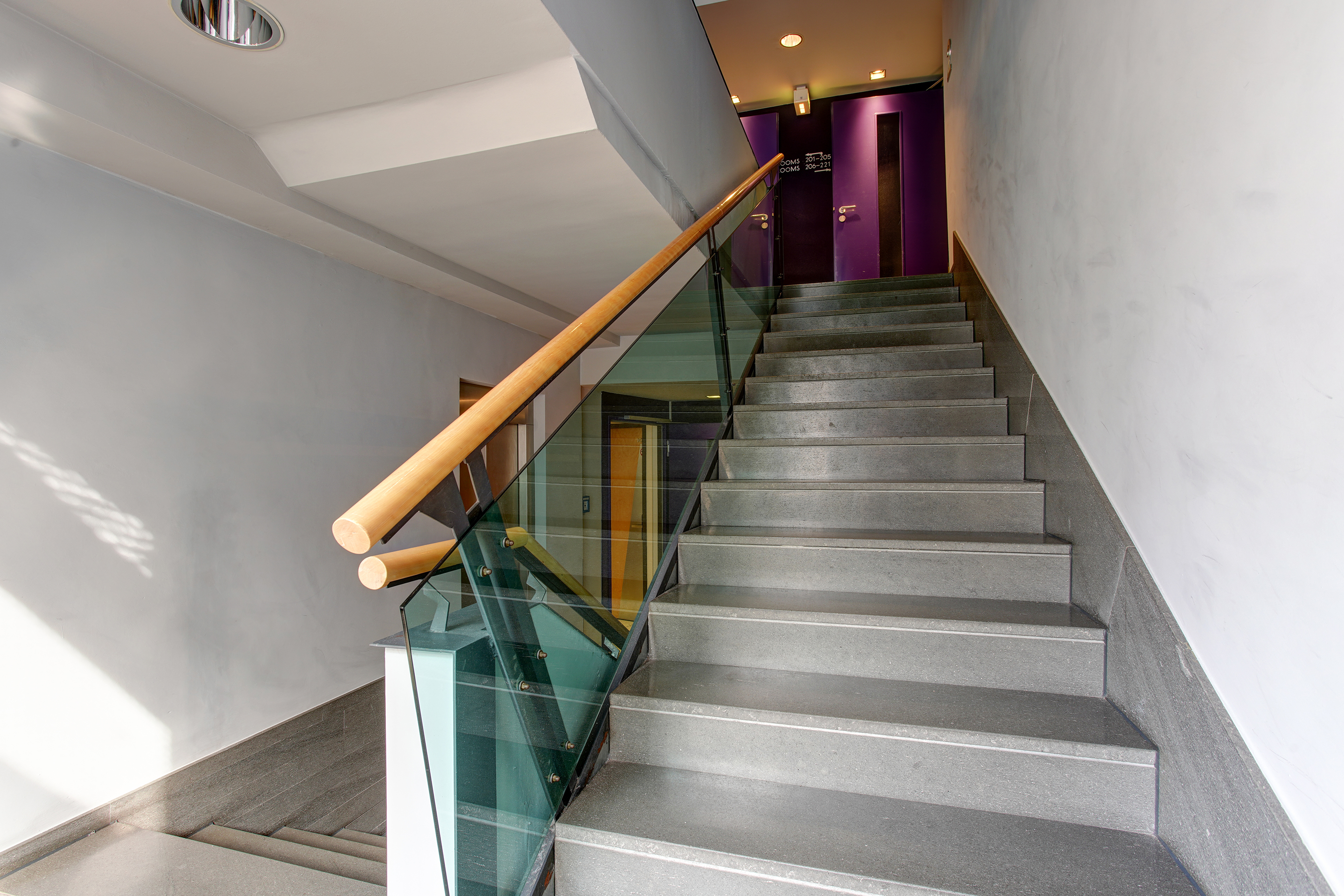 Premier Inn Köln City Centre