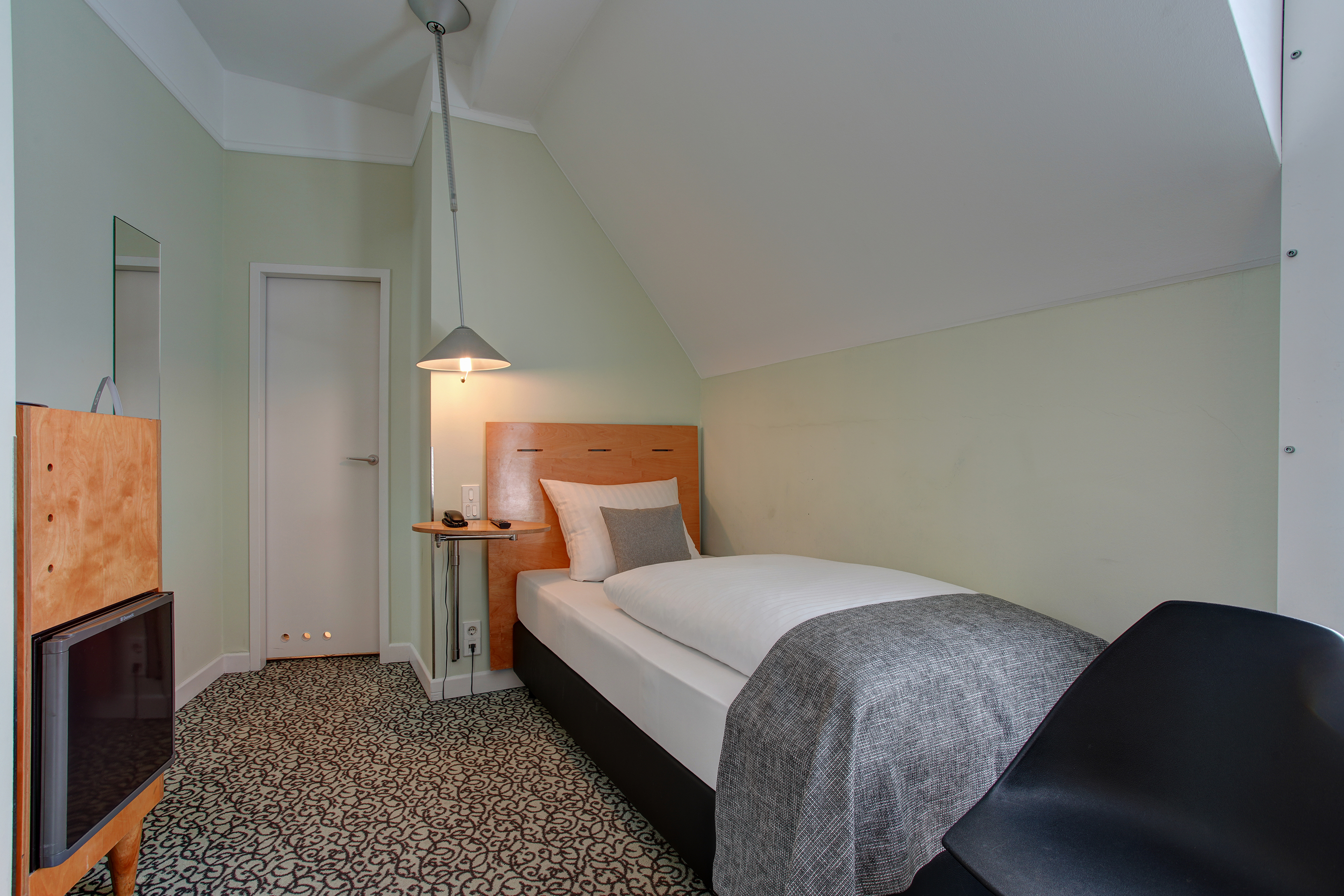 Premier Inn Köln City Centre