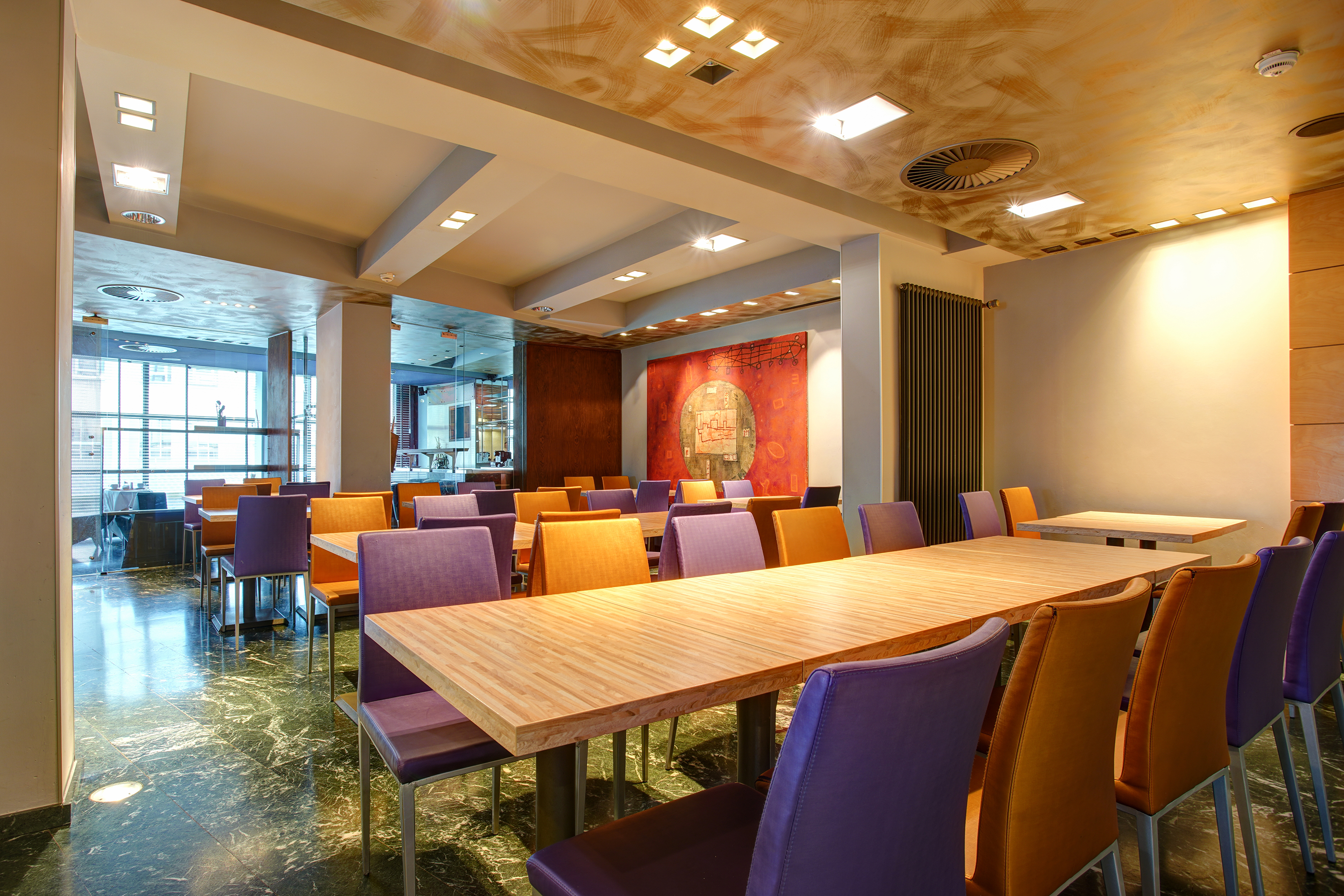 Premier Inn Köln City Centre