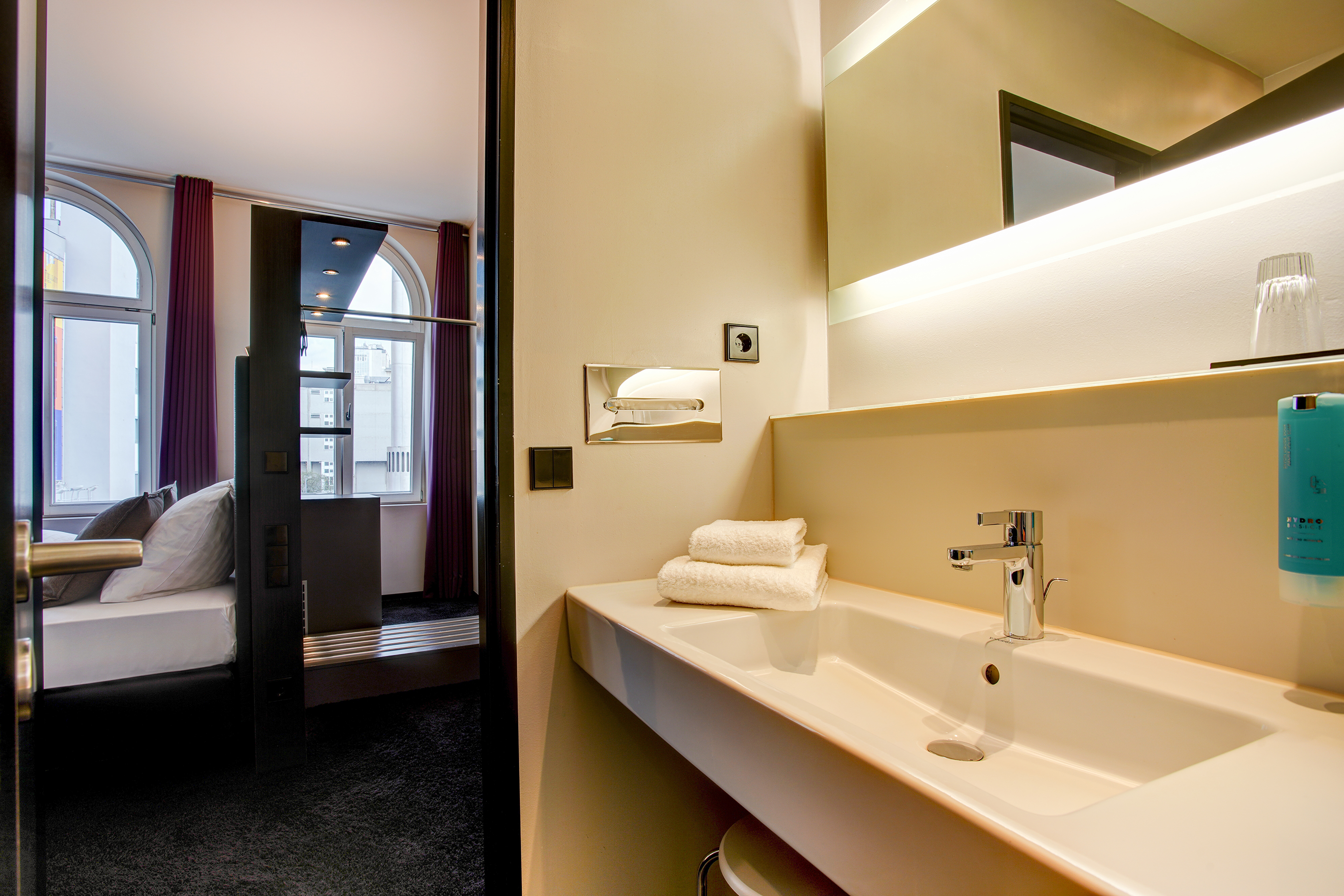 Premier Inn Köln City Centre