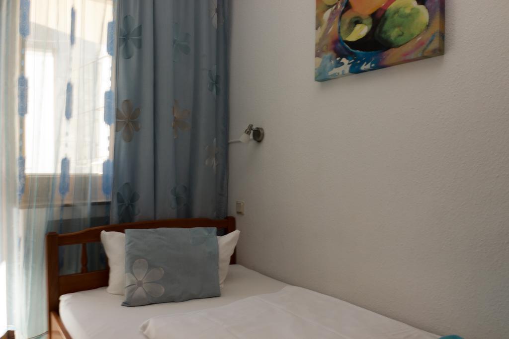 SMARTY Cologne Dom Hotel - Boardinghouse