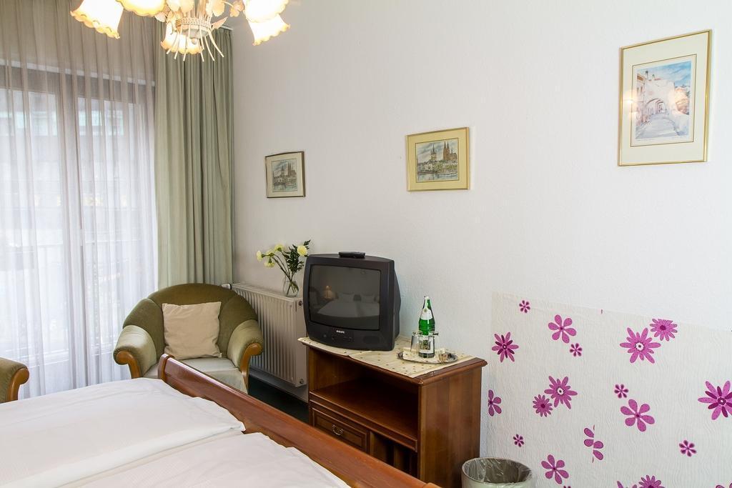 SMARTY Cologne Dom Hotel - Boardinghouse