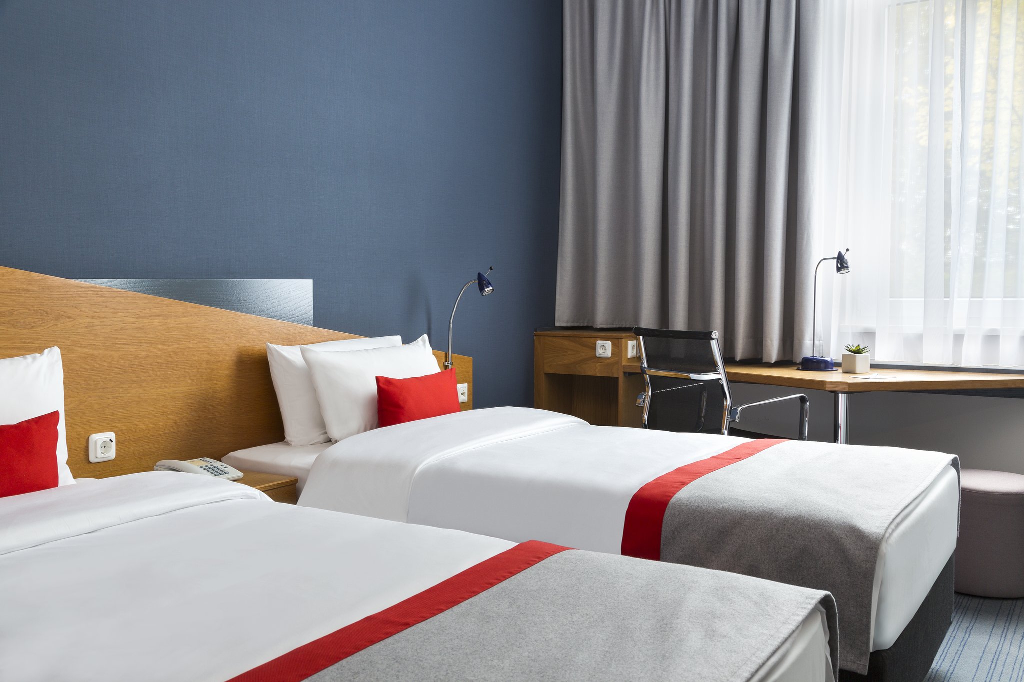 Holiday Inn Express Köln - Mühlheim
