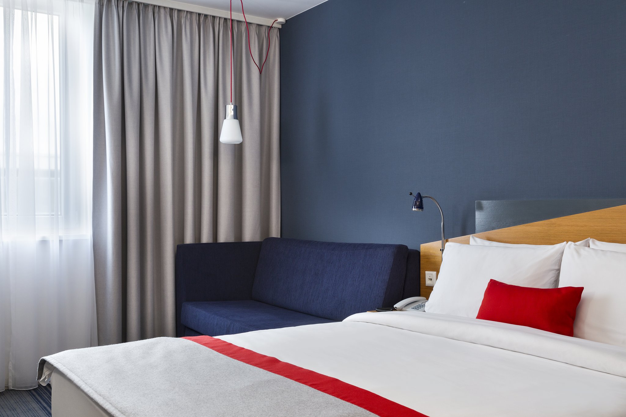 Holiday Inn Express Köln - Mühlheim