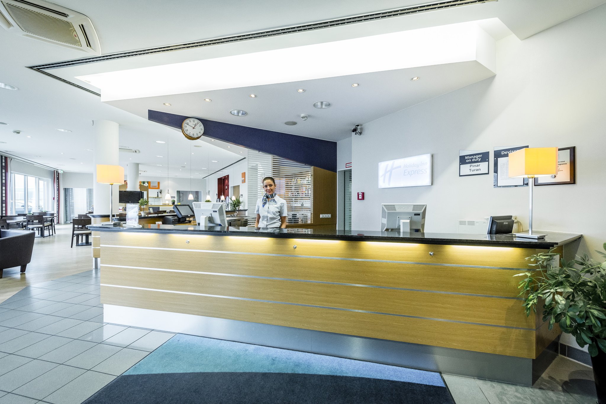Holiday Inn Express Köln - Mühlheim