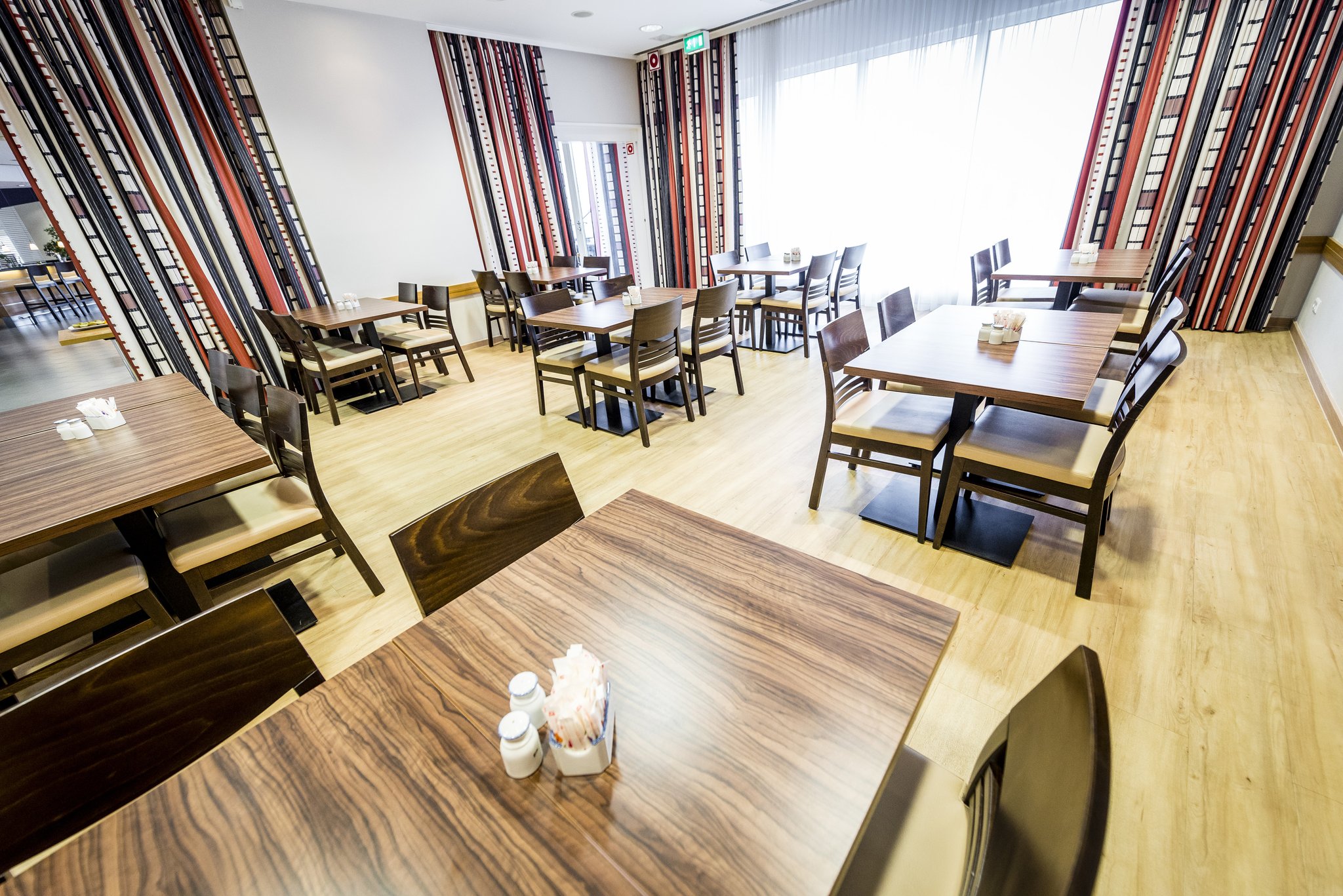 Holiday Inn Express Köln - Mühlheim