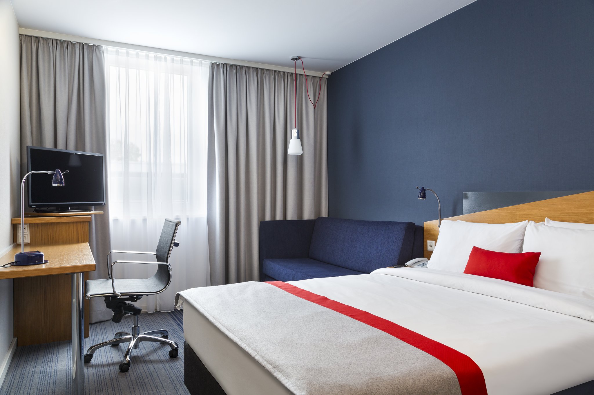 Holiday Inn Express Köln - Mühlheim