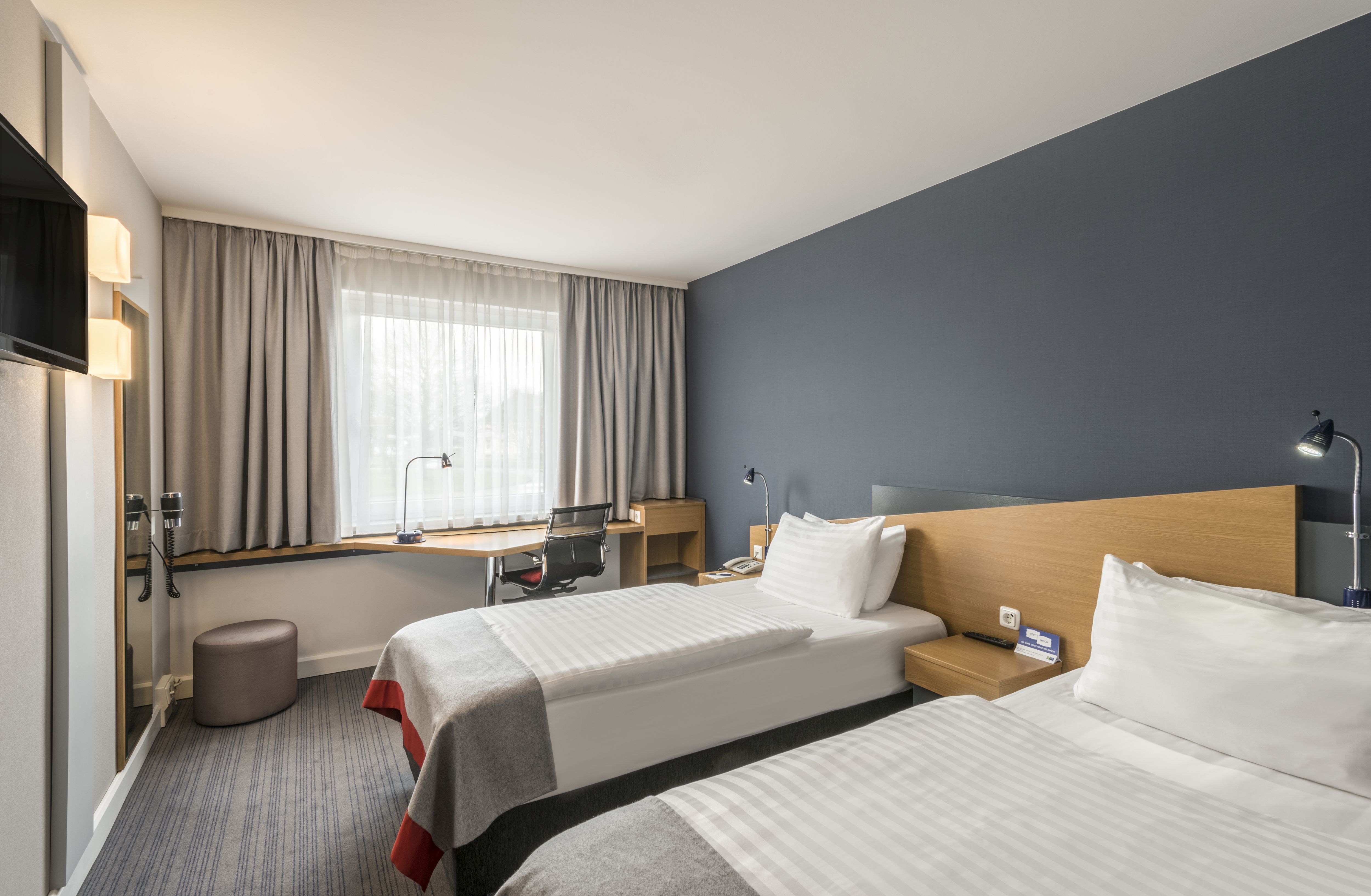 Holiday Inn Express Köln - Mühlheim