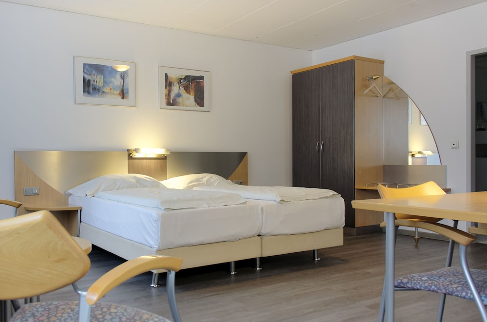 Hotel Opera