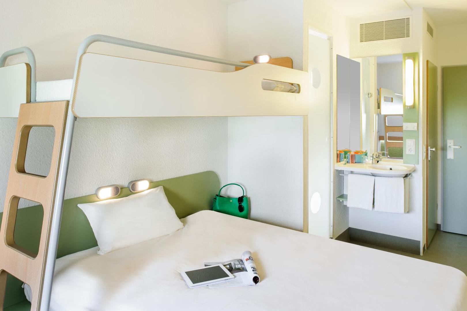 B&B HOTEL Köln-Marsdorf