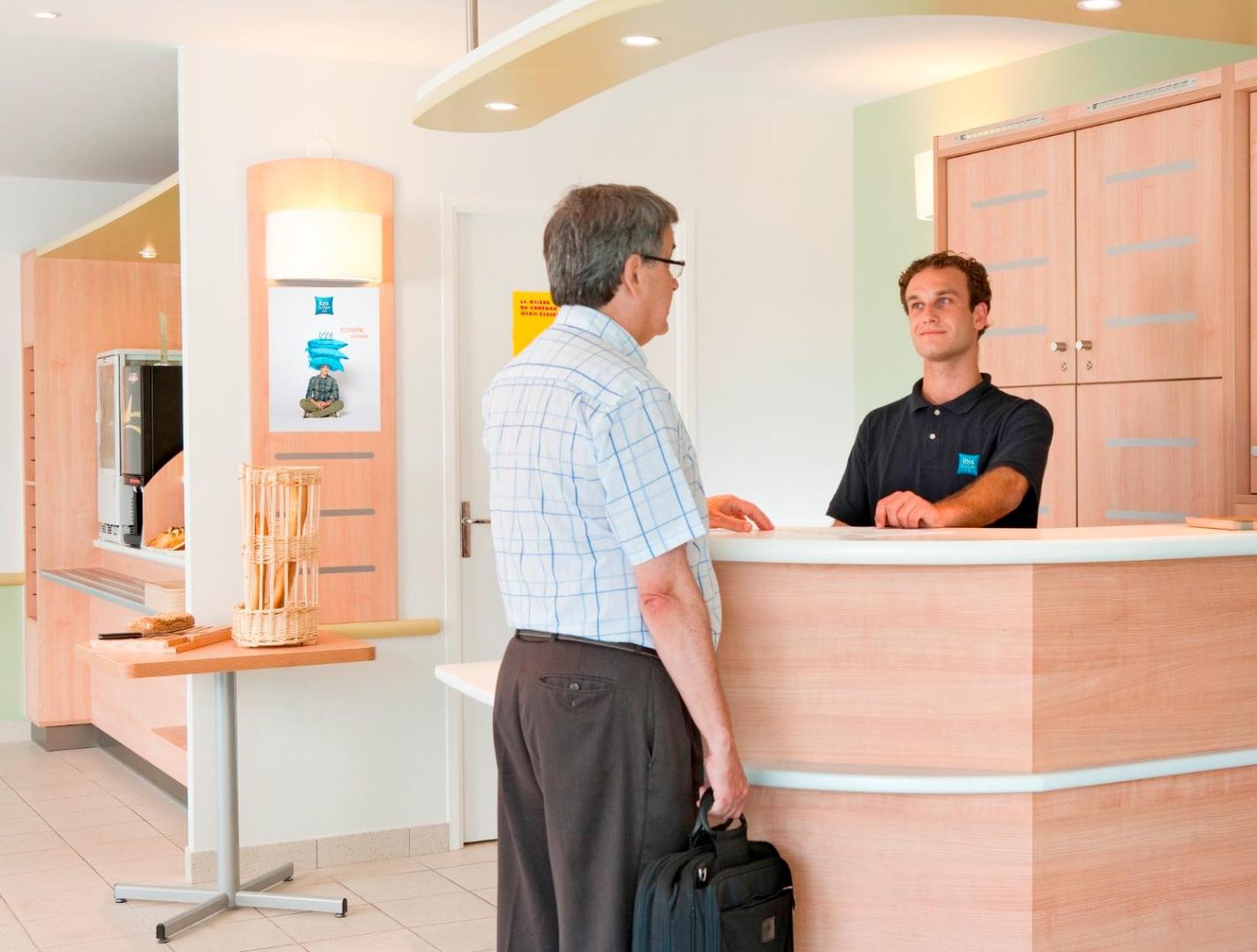 B&B HOTEL Köln-Marsdorf