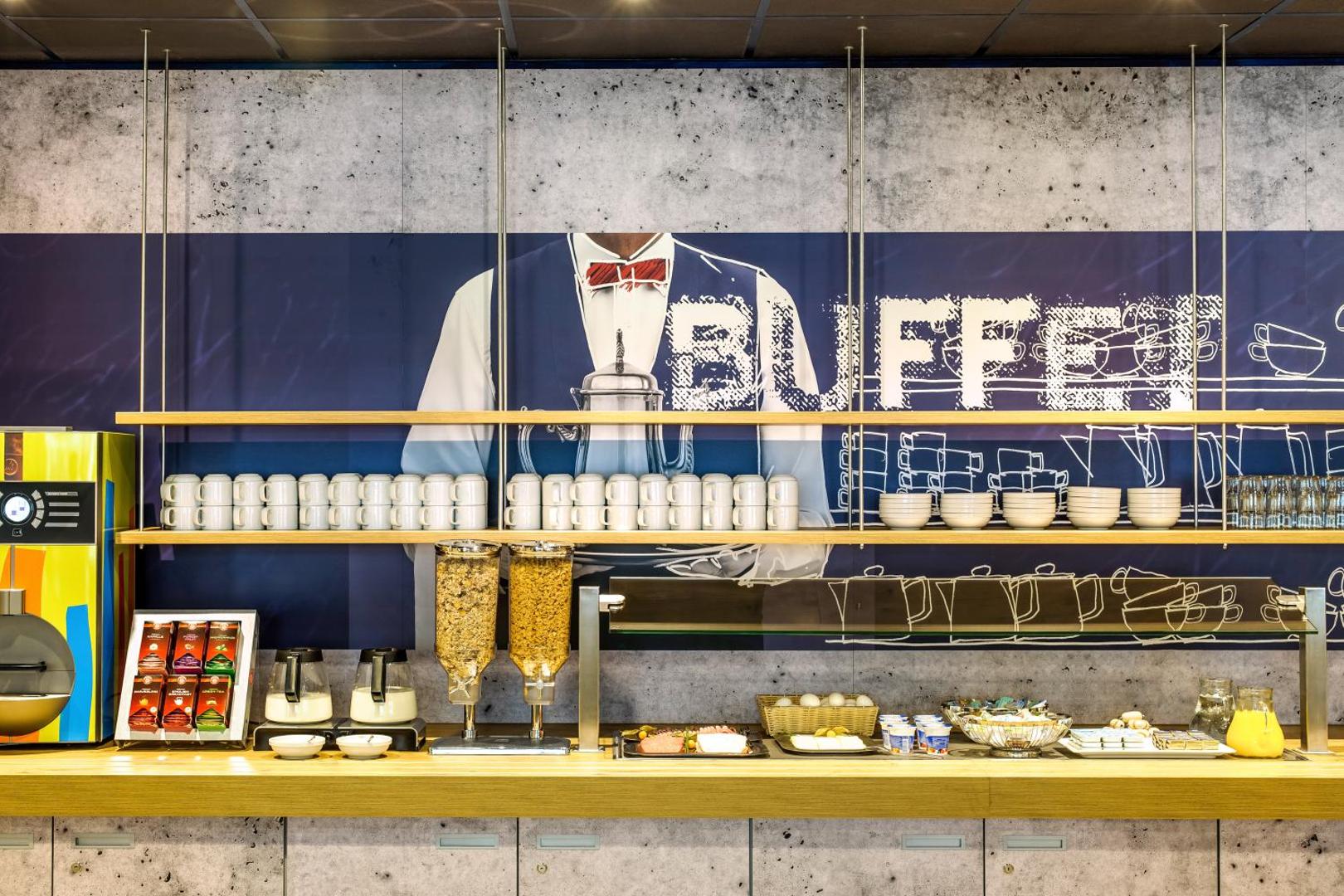 B&B HOTEL Köln-Porz