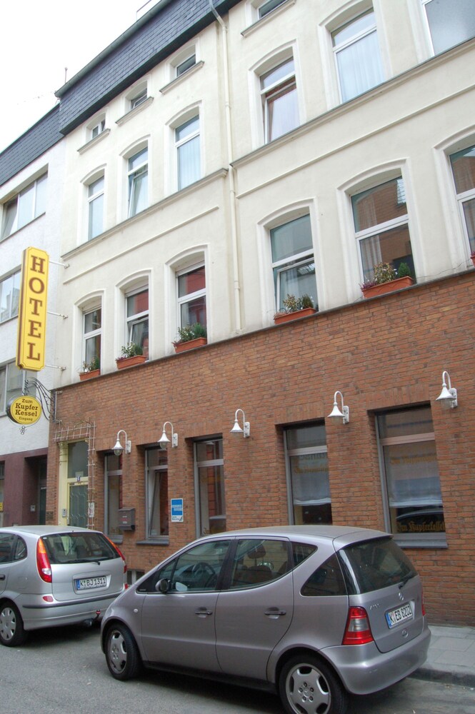 Im Kupferkessel