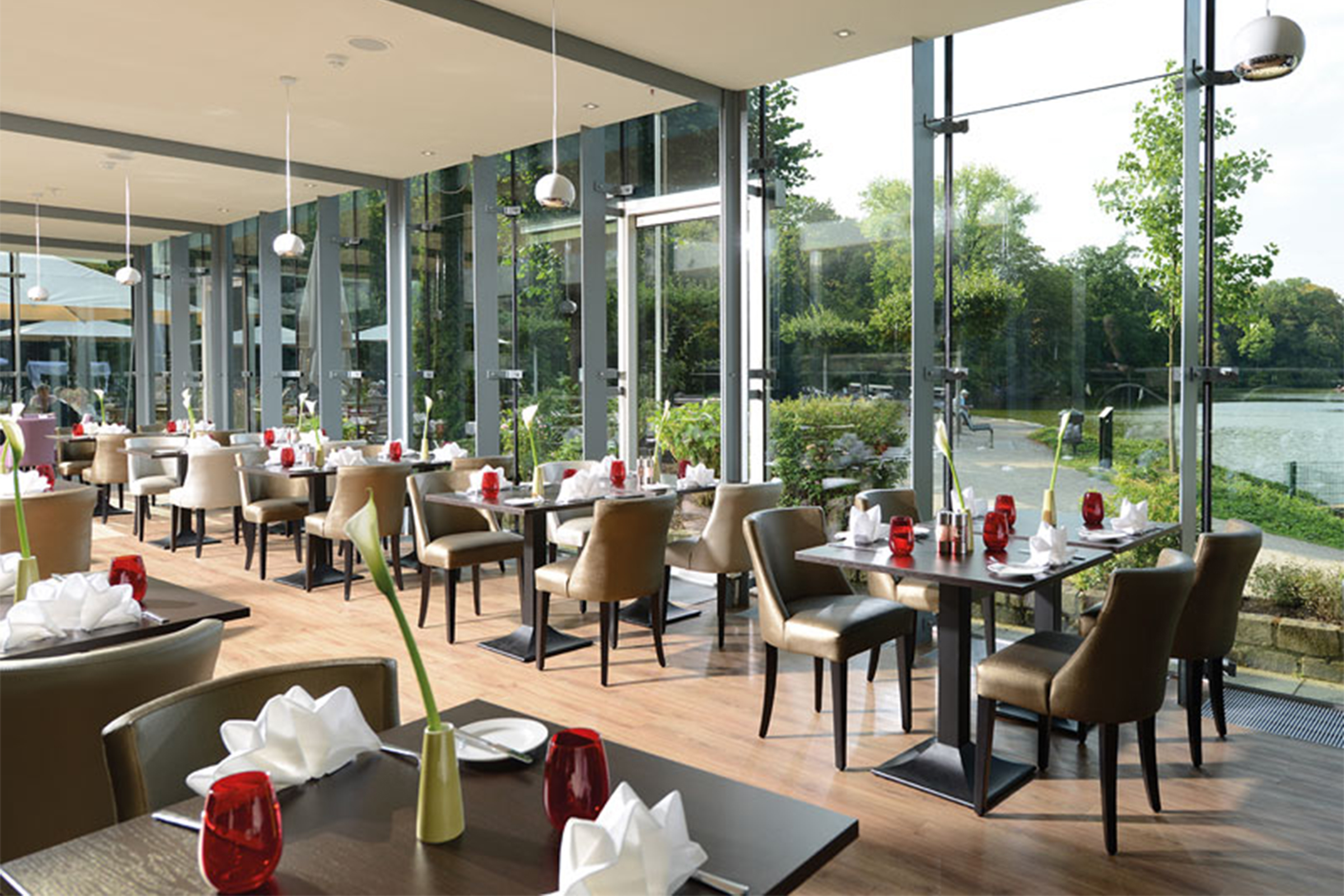Leonardo Royal Hotel Köln - Am Stadtwald