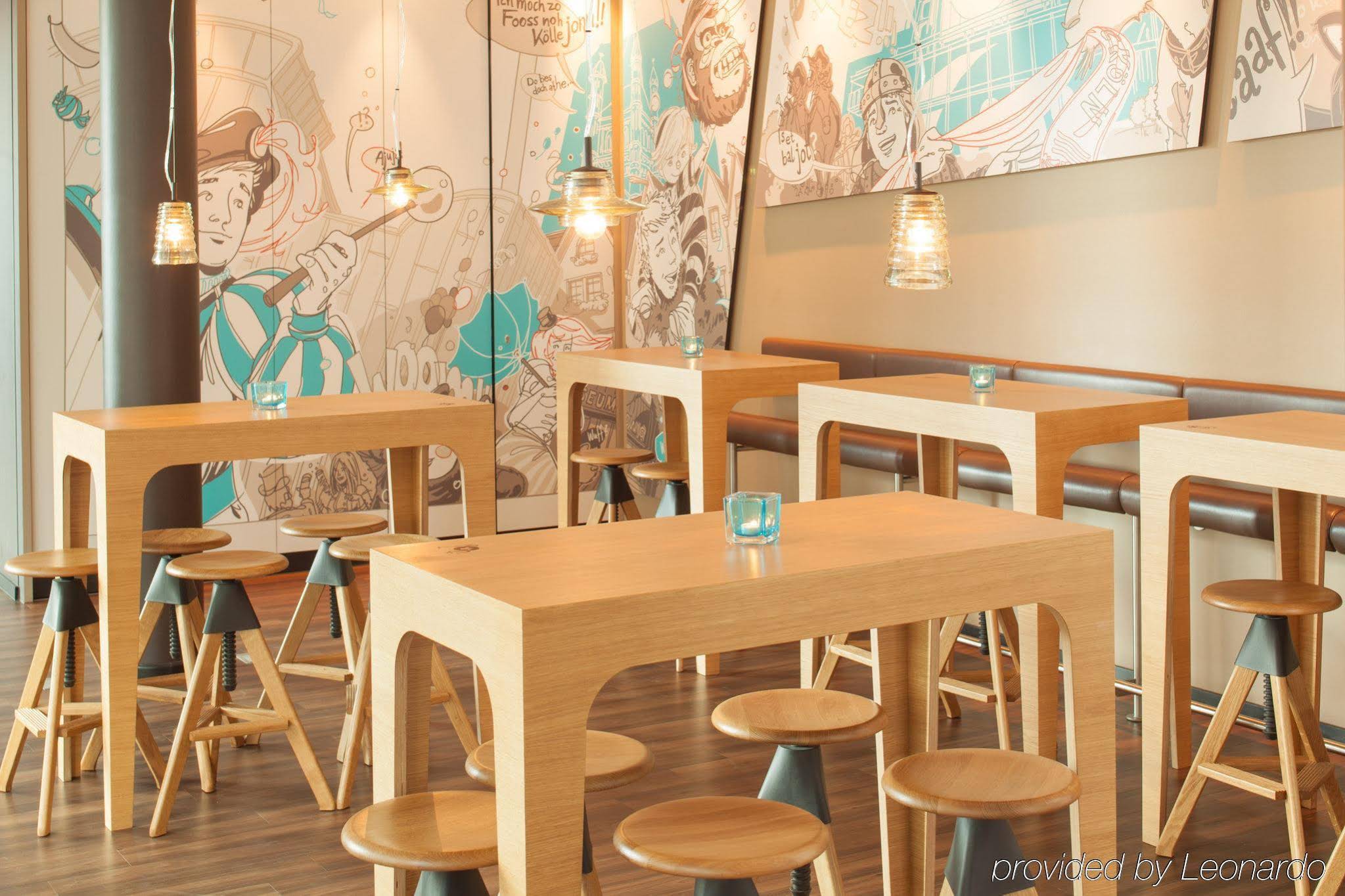 Motel One Köln-Mediapark