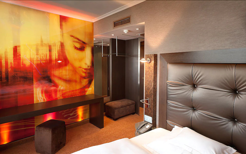 Savoy