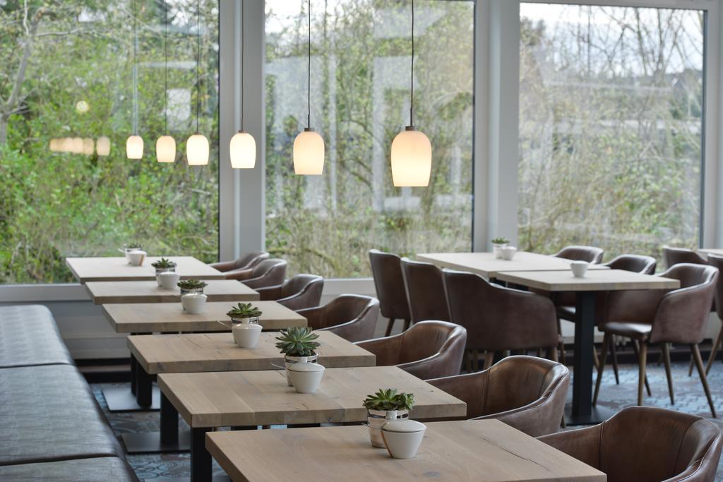 UHU Hotel Garni