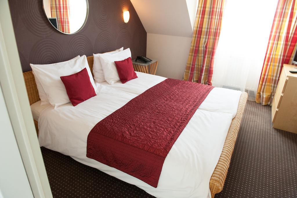 UHU Hotel Garni
