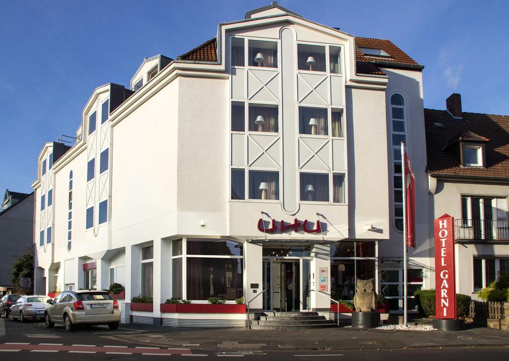 UHU Hotel Garni