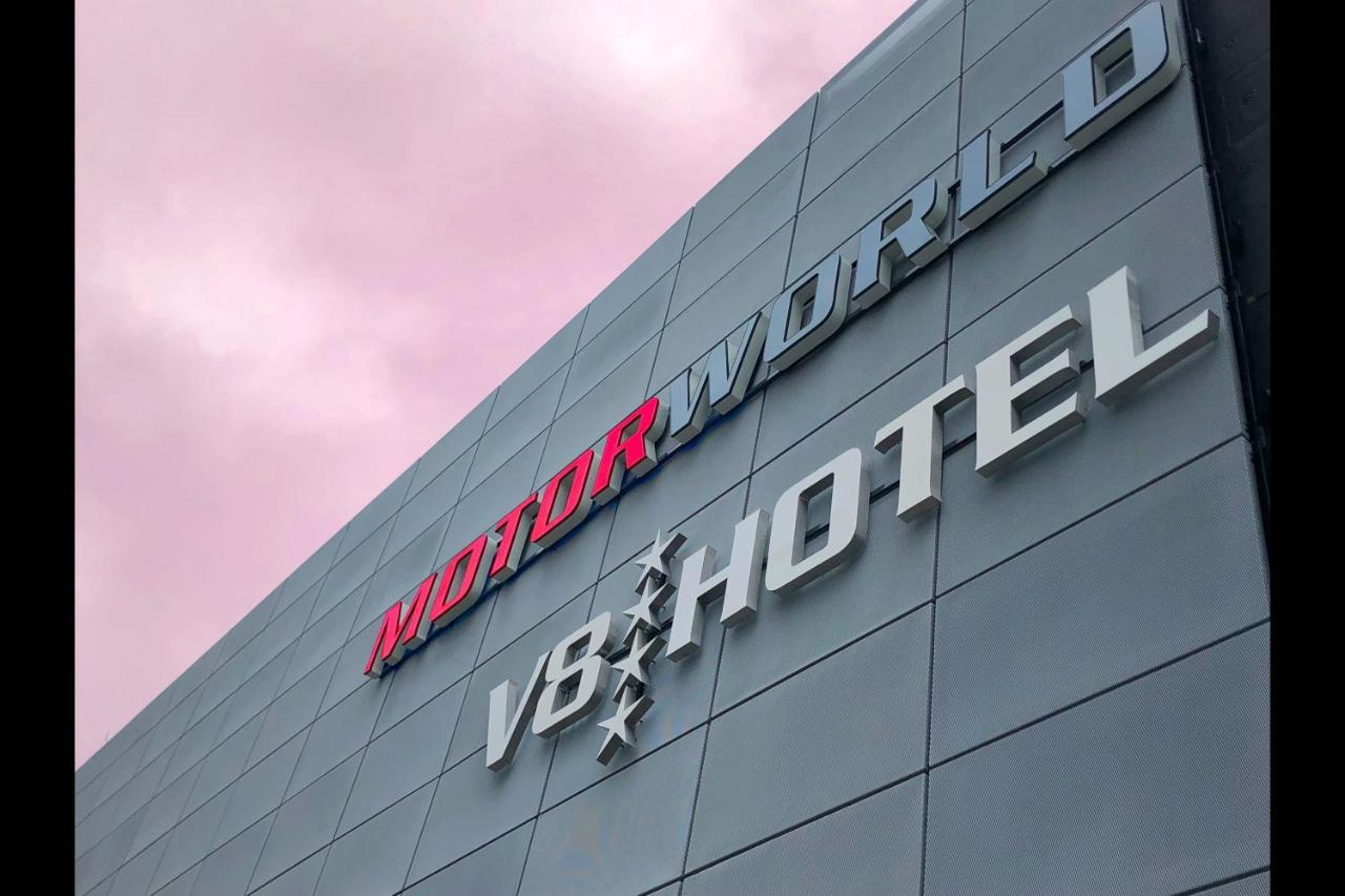 V8 Hotel Köln