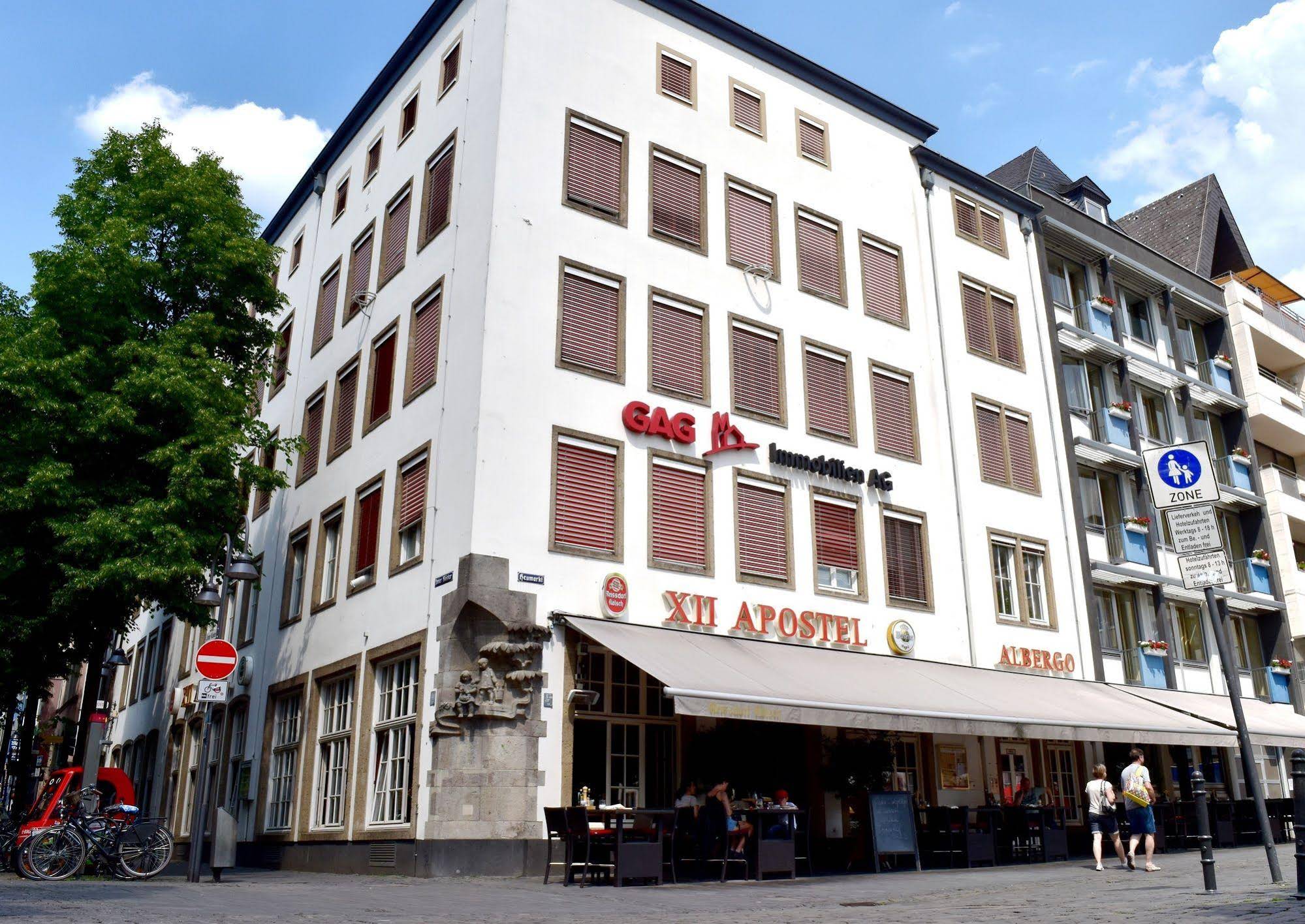 Xll Apostel Albergo