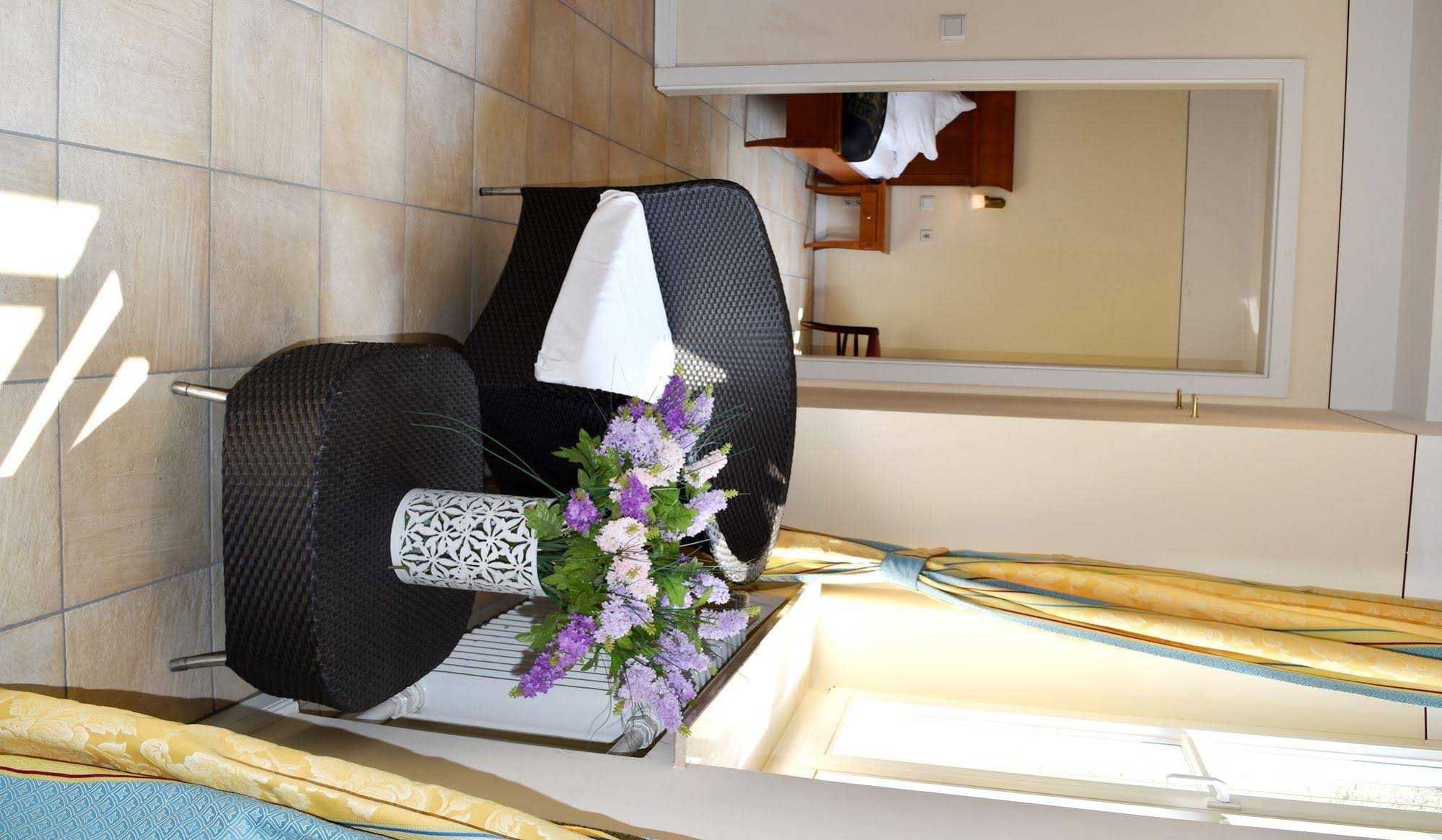 Xll Apostel Albergo