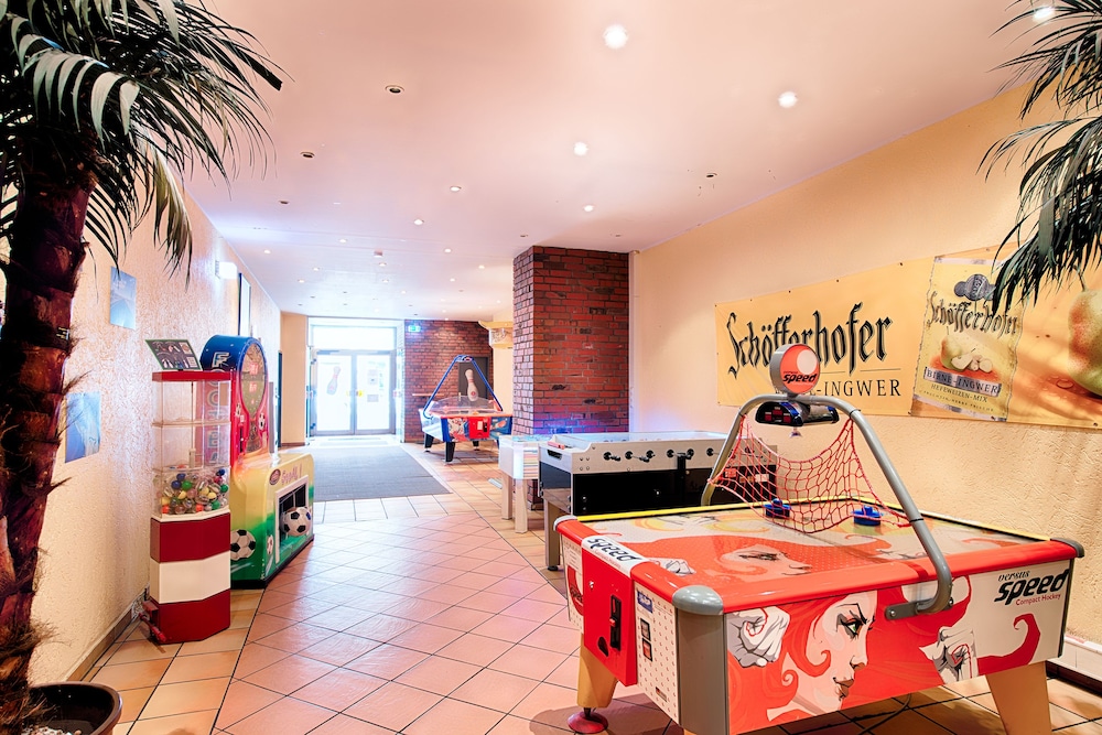 Home Hotel