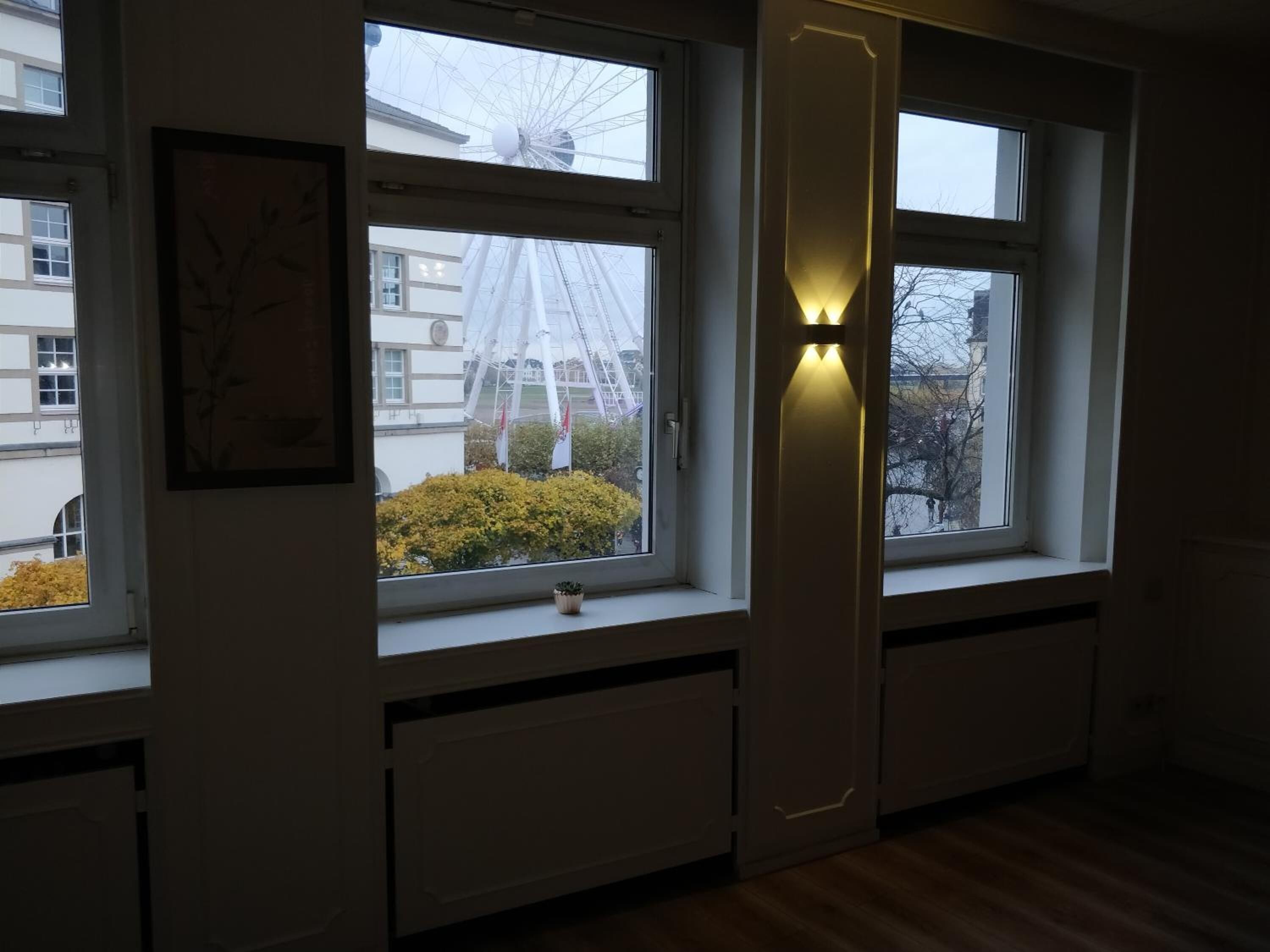Avi City Burgplatz Apartments
