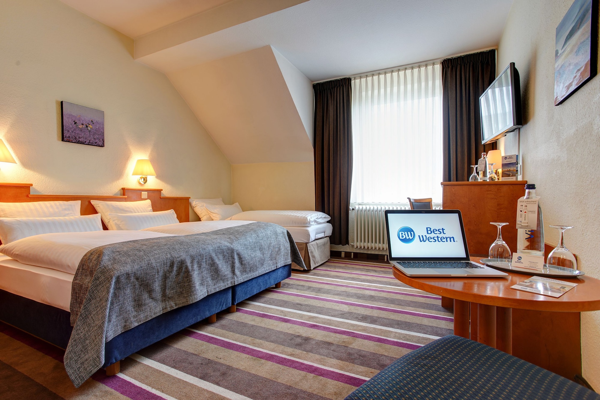 Sure Hotel by Best Western Ambassador Düsseldorf, Düsseldorf