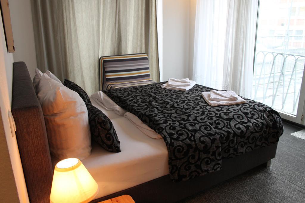 City Lounge Hotel