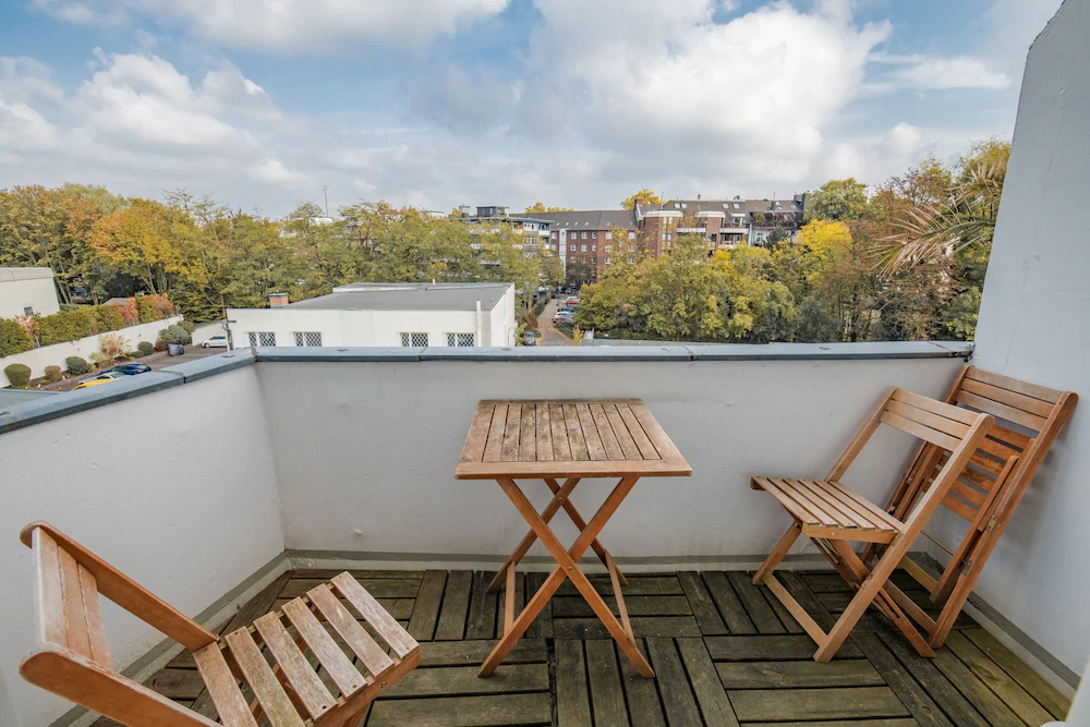 Deluxe Downtown Apartment