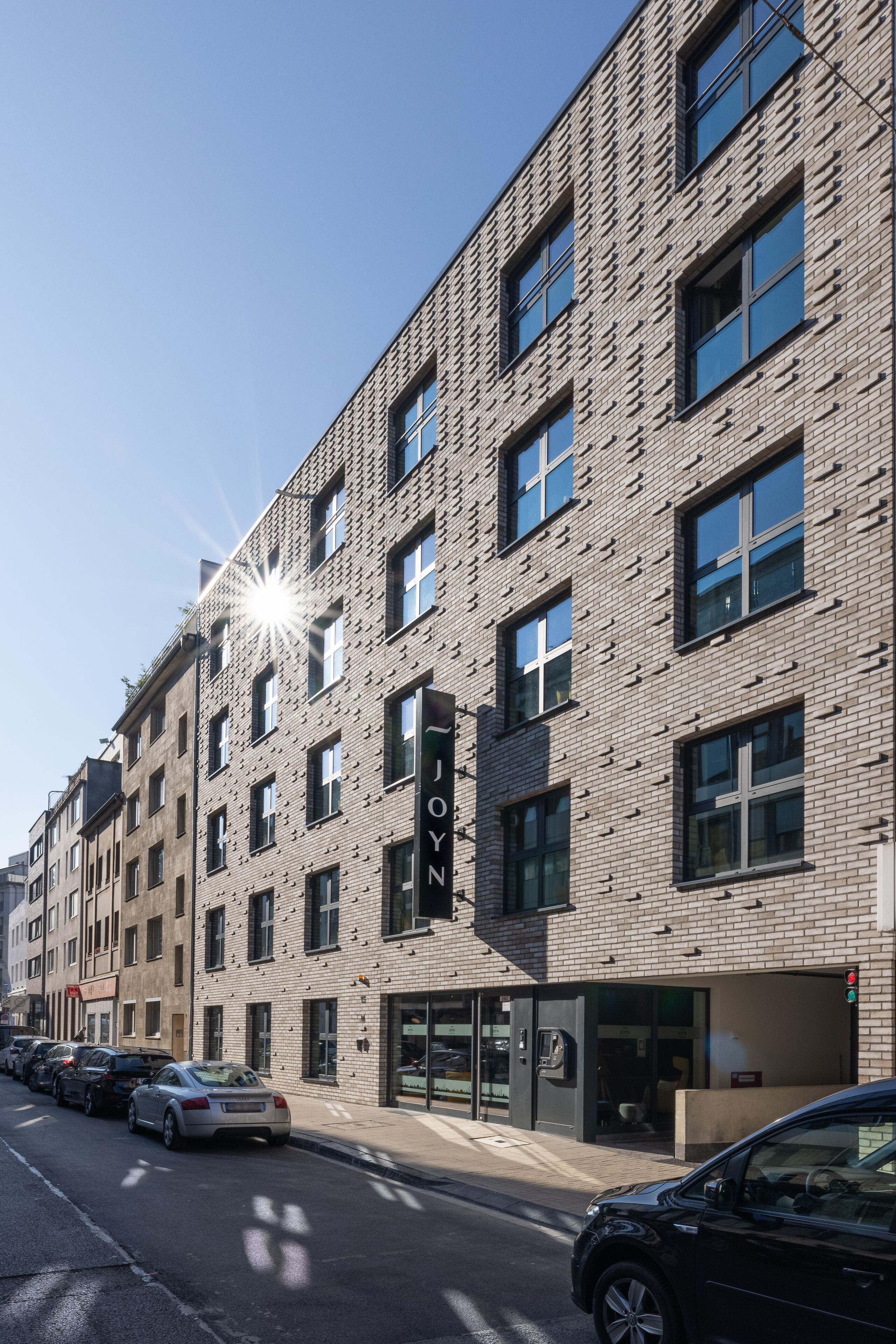 JOYN Dusseldorf  Serviced Apartments