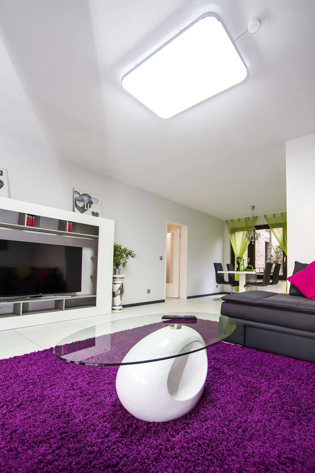 Lakeside Flat