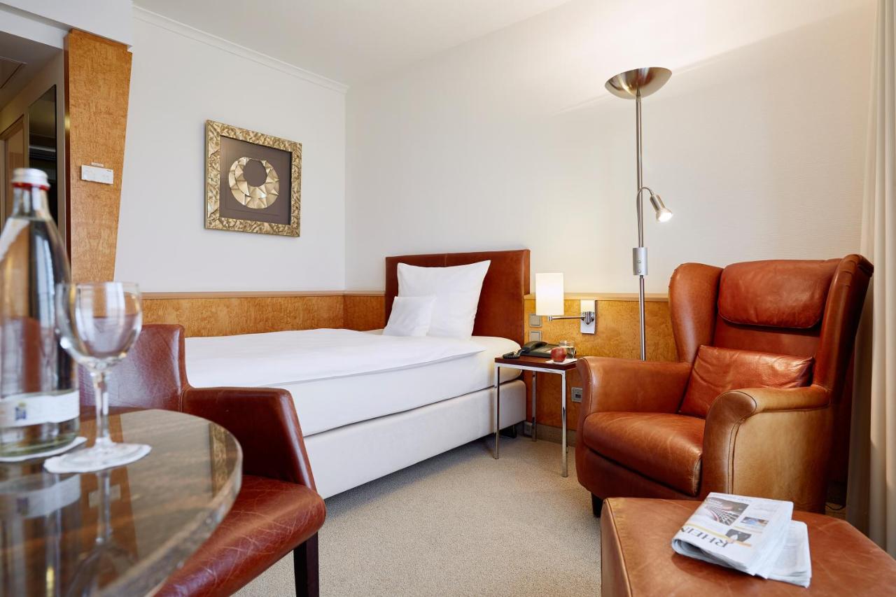 Lindner Hotel Airport