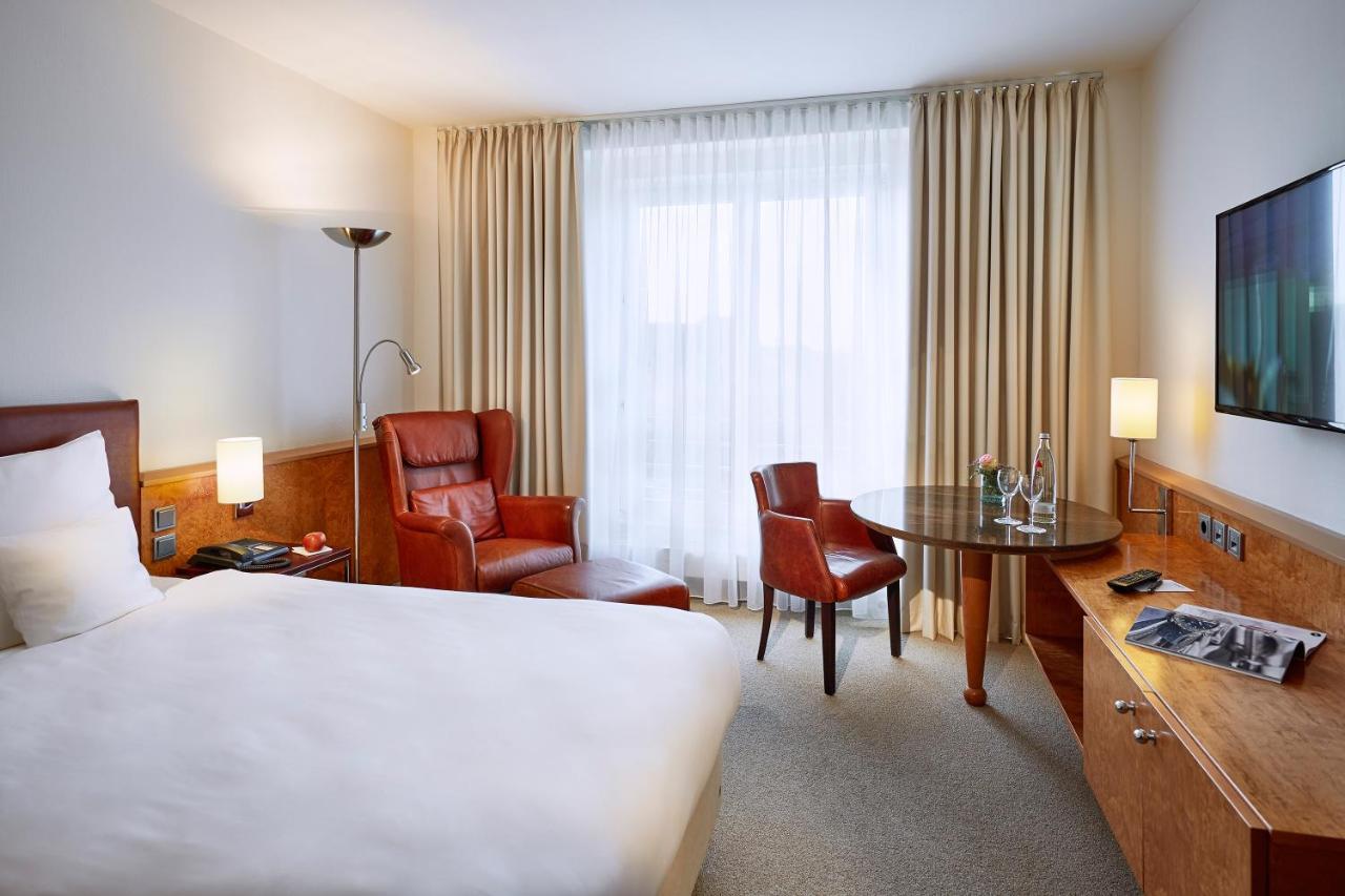 Lindner Hotel Airport