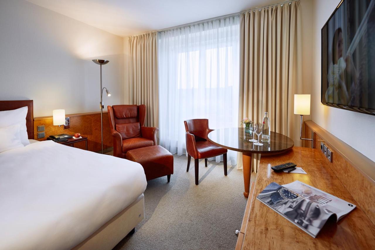 Lindner Hotel Airport