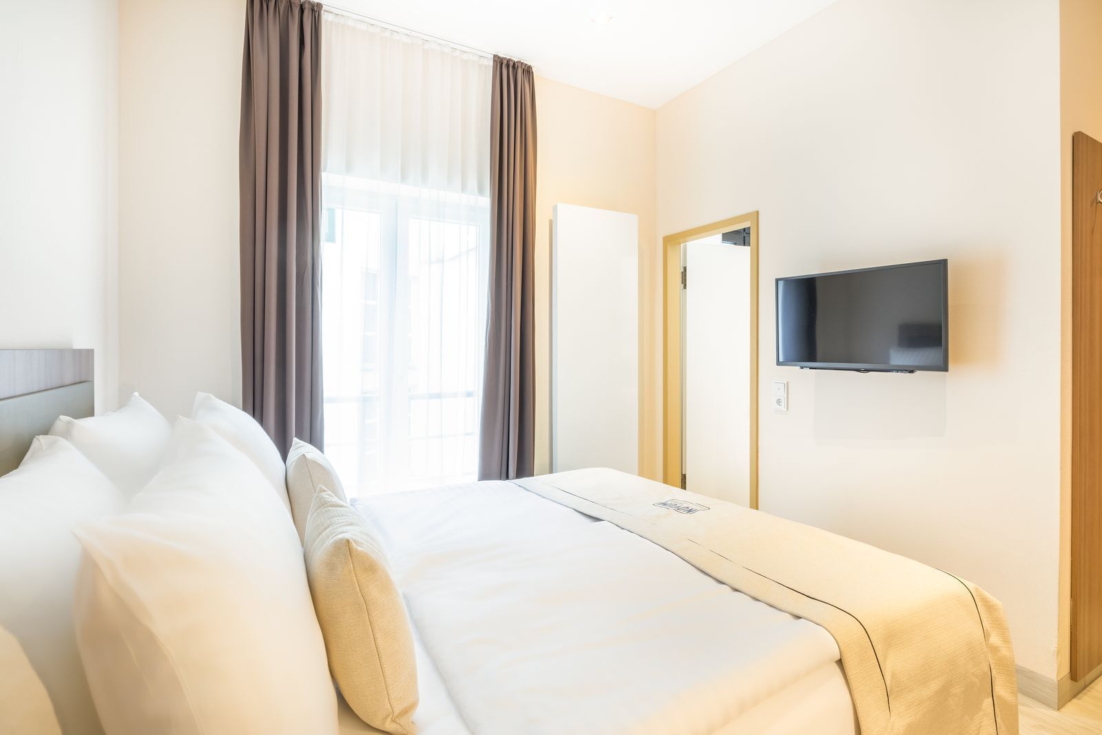 Garner Hotel Düsseldorf - Main Station